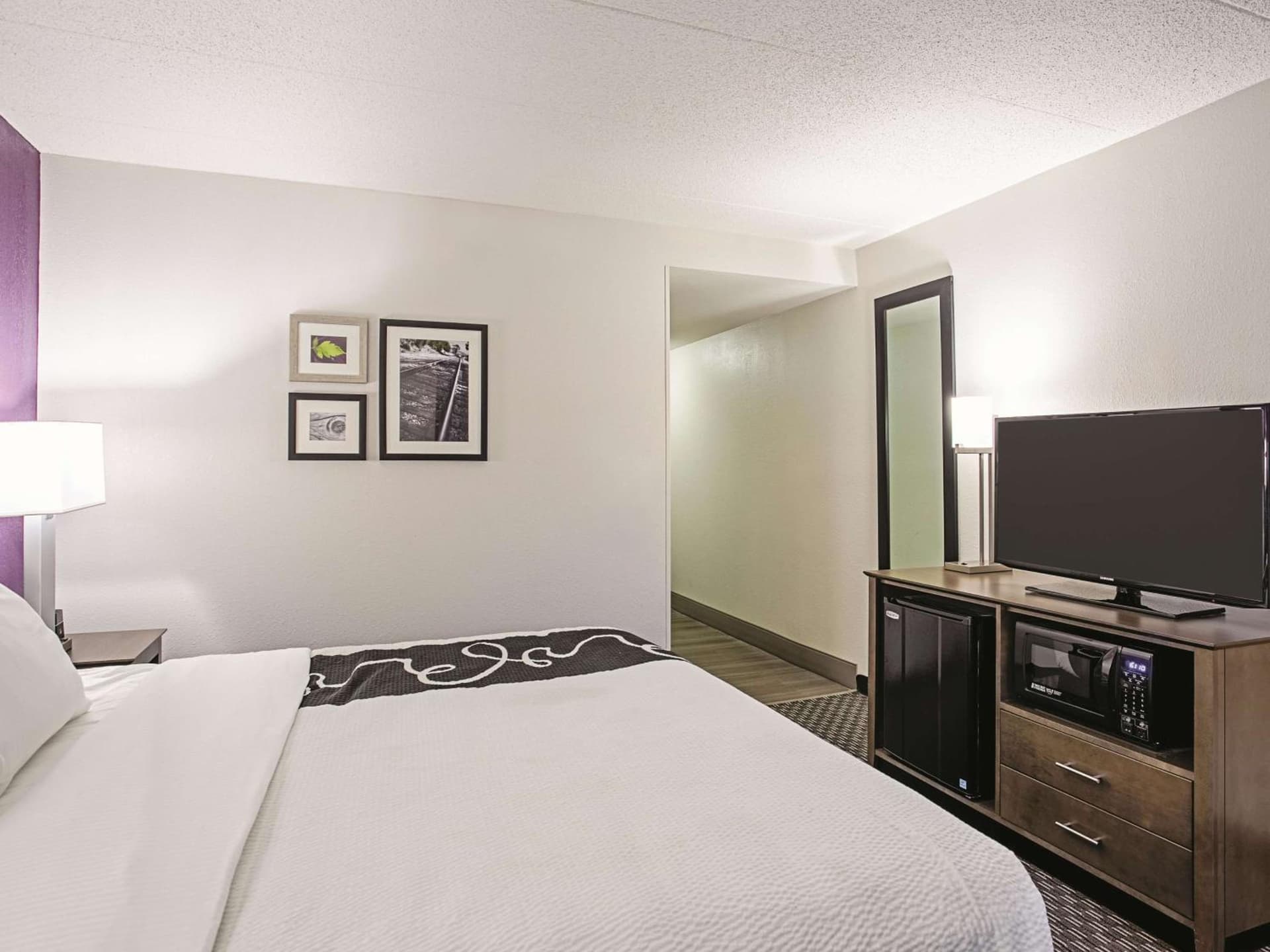 La Quinta by Wyndham Baltimore N / White Marsh gallery photo in Baltimore, MD — image 15