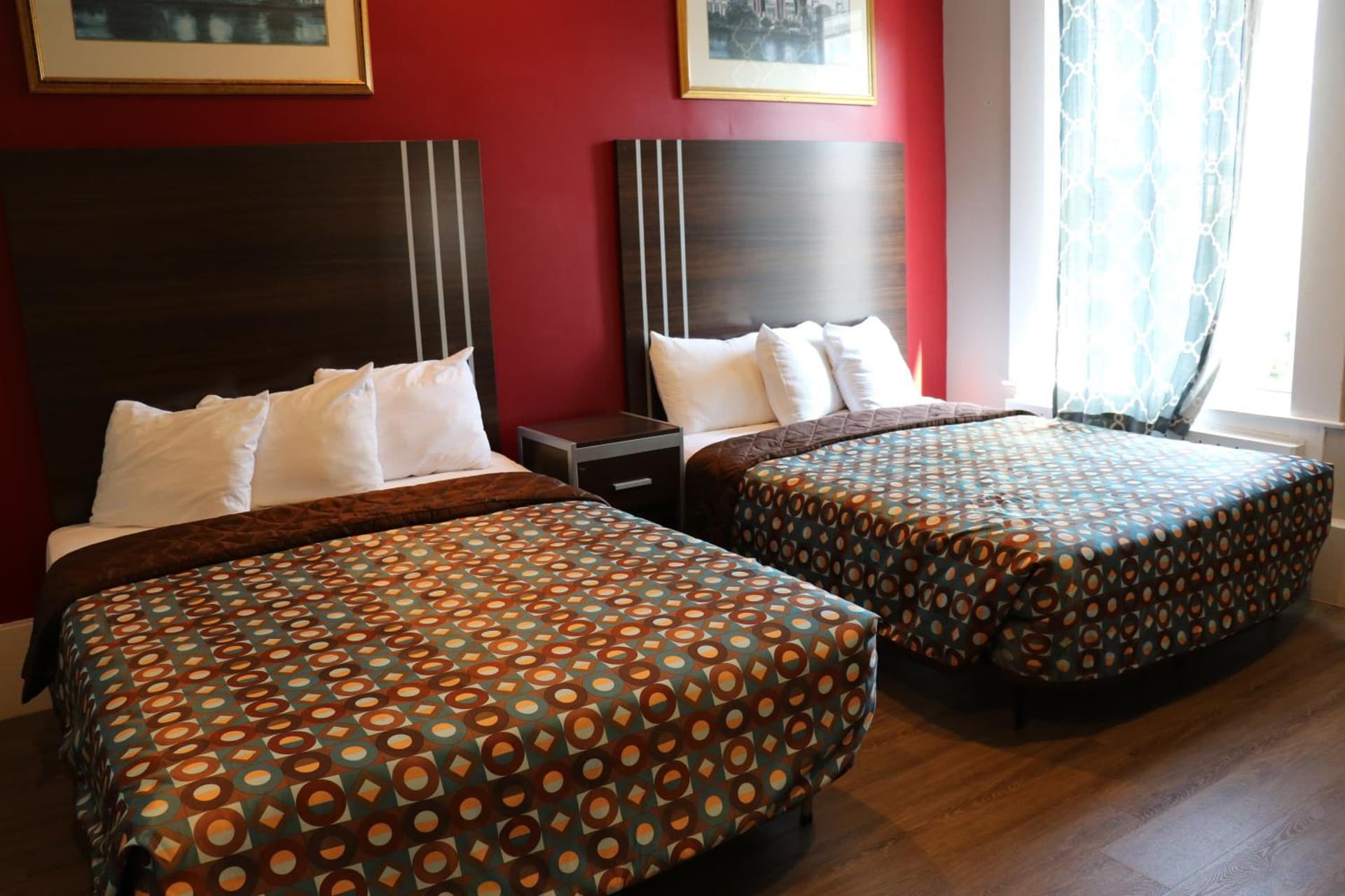 Europa Hotel interior in San Francisco, CA — gallery photo 2