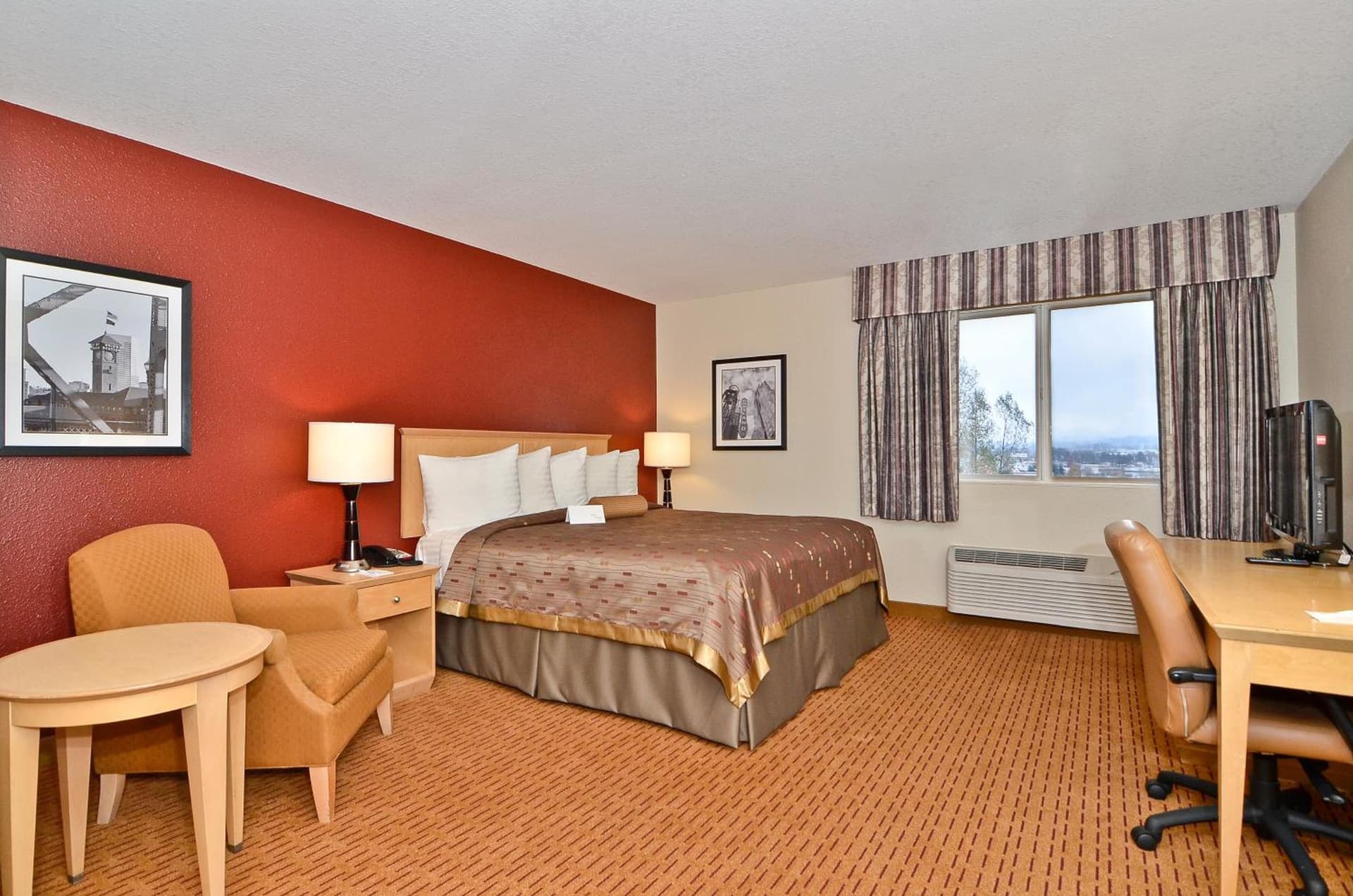 Clackamas Inn and Suites gallery photo in Clackamas, OR — image 16