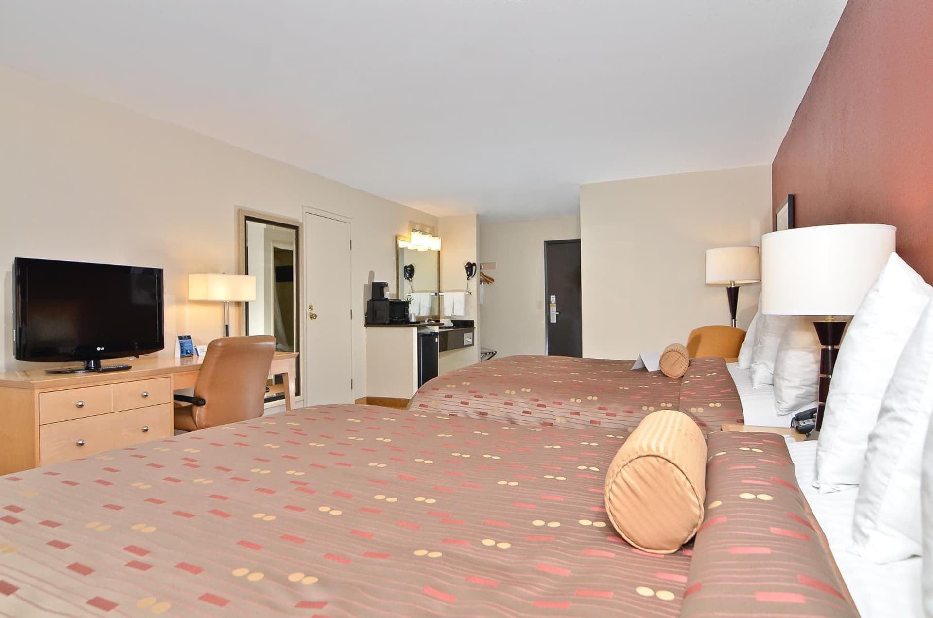 Clackamas Inn and Suites gallery photo in Clackamas, OR — image 22