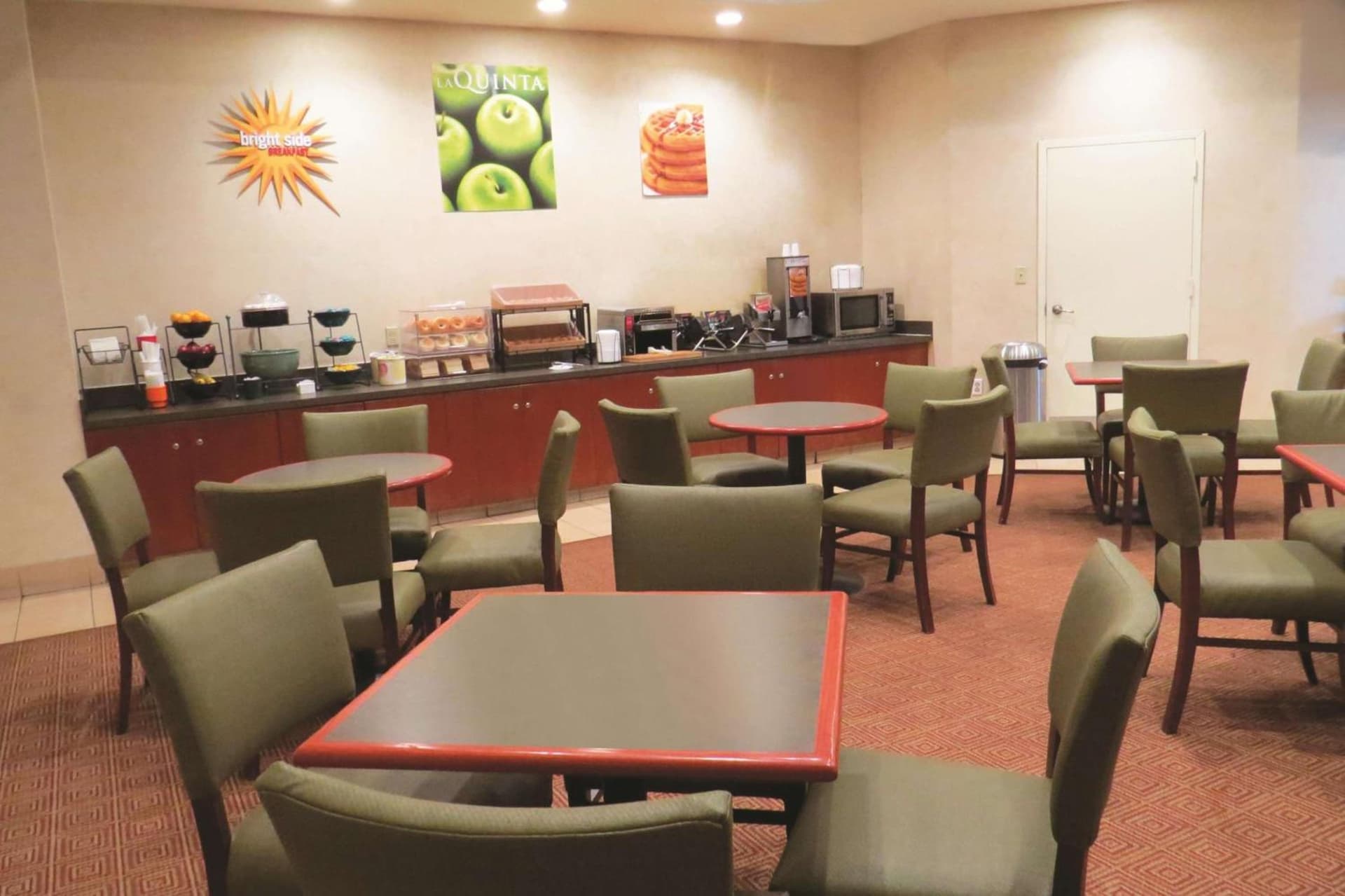 La Quinta by Wyndham Stamford / New York City gallery photo in Stamford, CT — image 25