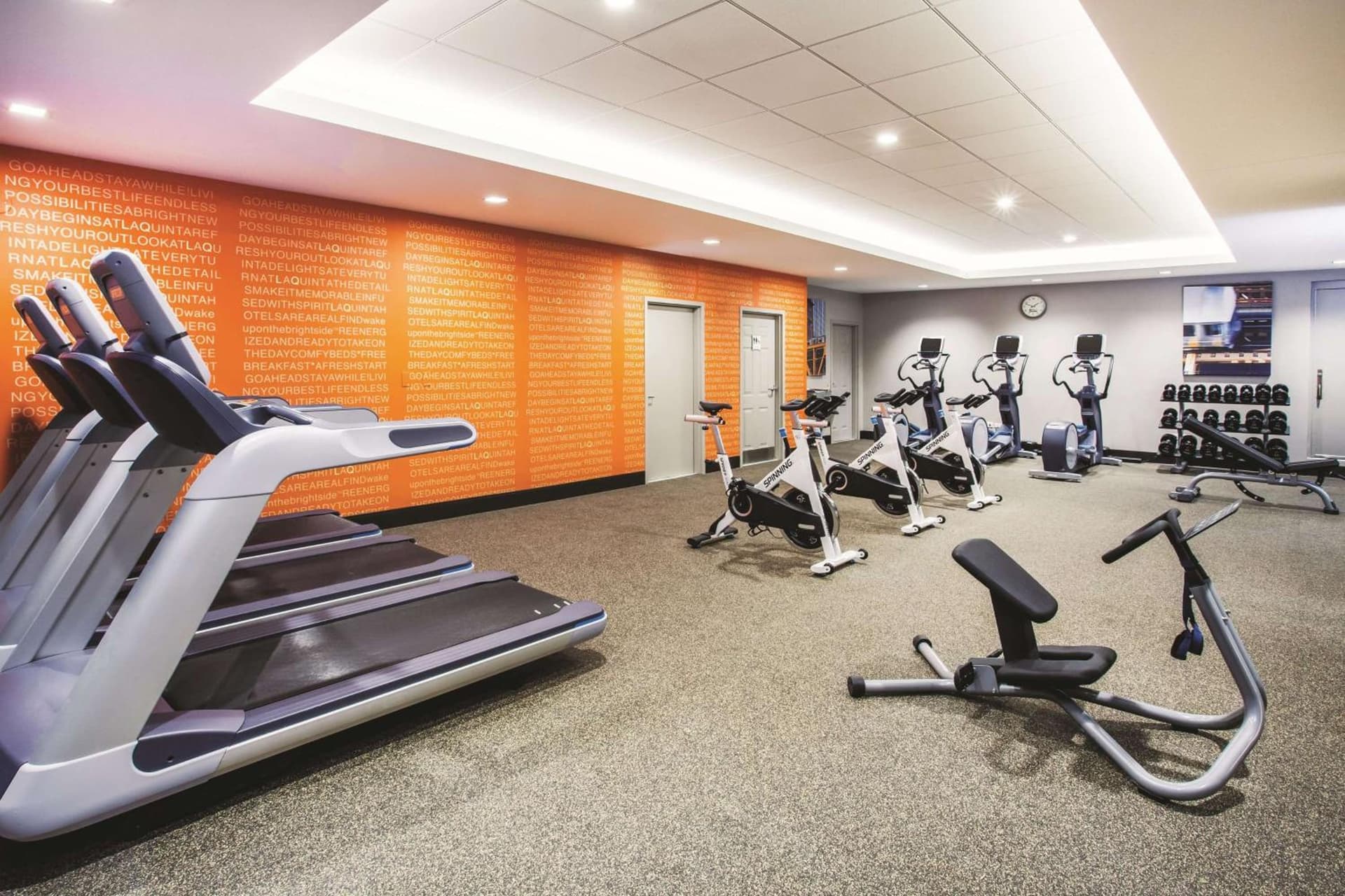 La Quinta Inn & Suites by Wyndham Chicago Downtown gallery photo in Chicago, IL — image 25