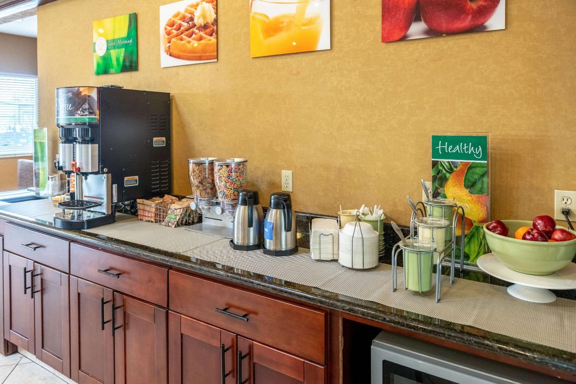 Quality Inn & Suites Seville gallery photo in Seville, OH — image 10