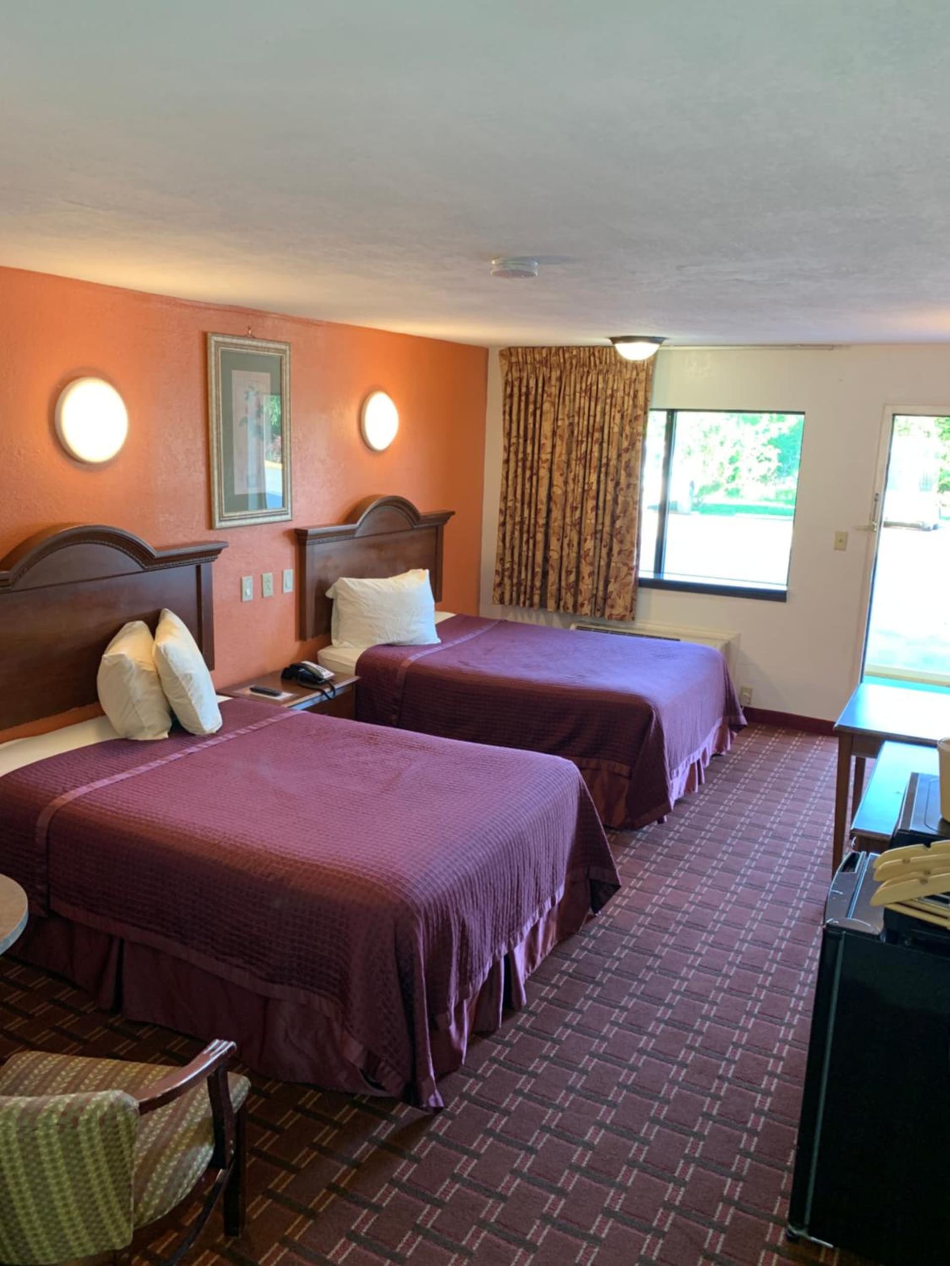 Royal Regency Inn property views in Rock Hill, SC — gallery photo 3