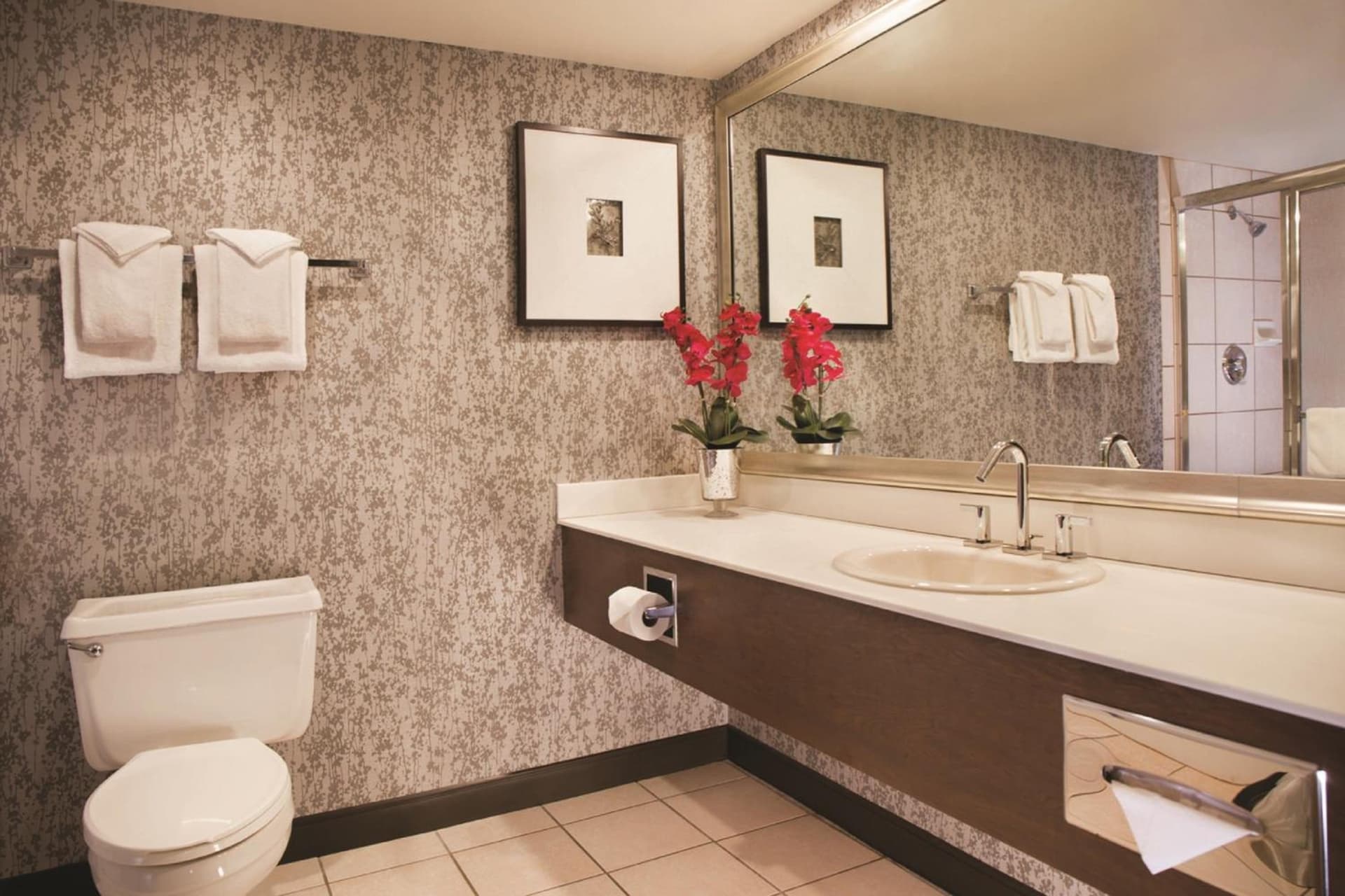 Excalibur gallery photo in Las Vegas, NV — image 55