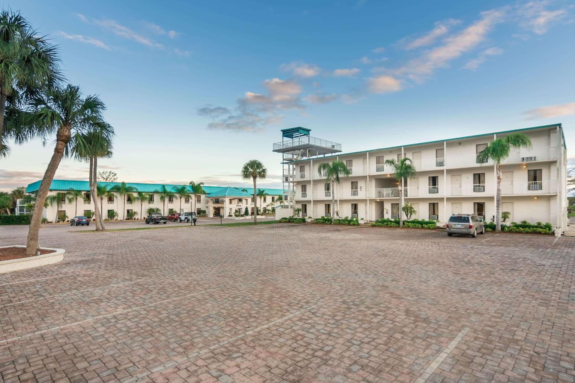 Lakeshore Resort and Marina — hotel in Okeechobee, Florida