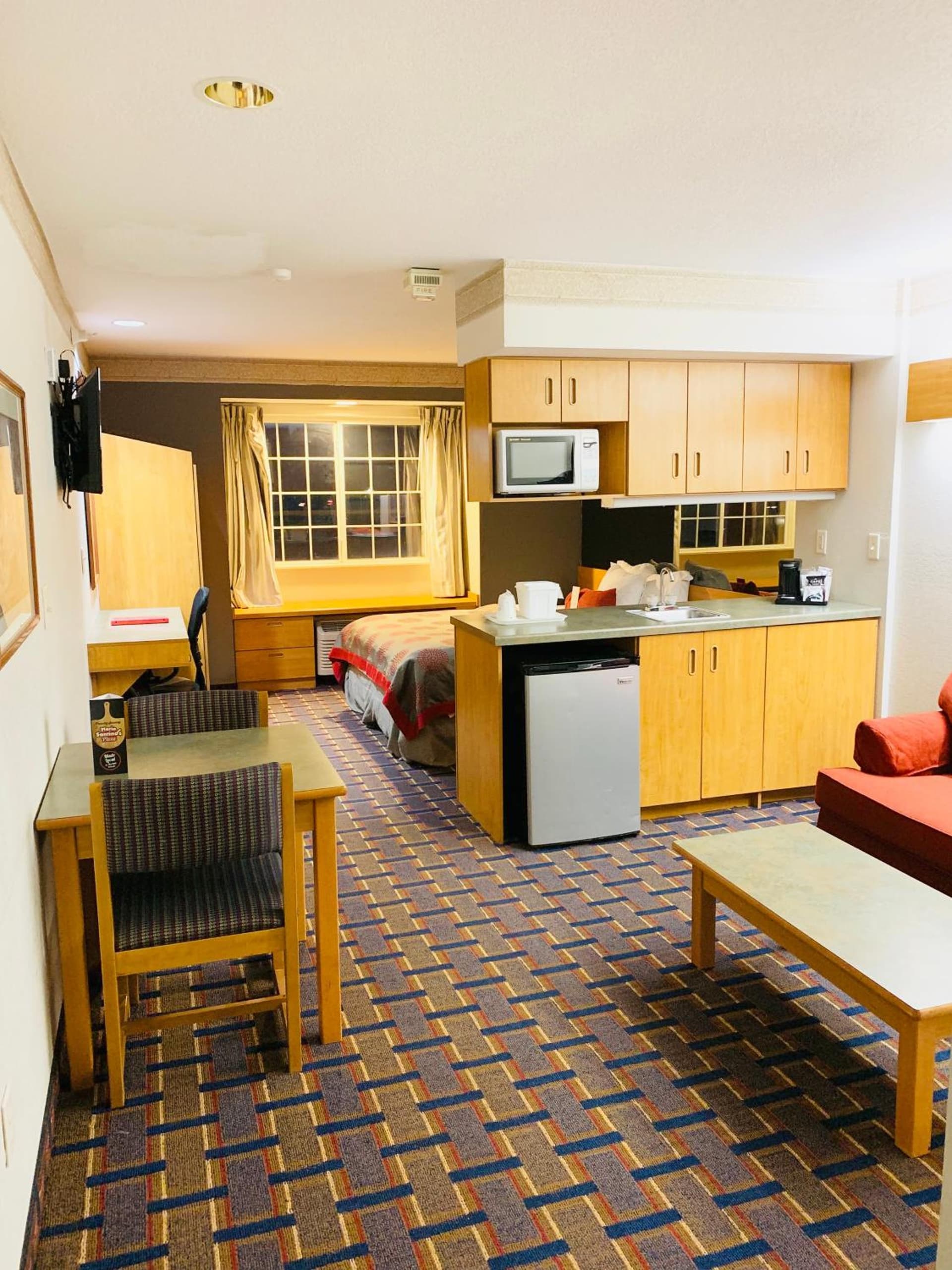 Ramada Limited by Wyndham, Bloomington I-55 & I-74 IL gallery photo in Bloomington, IL — image 8