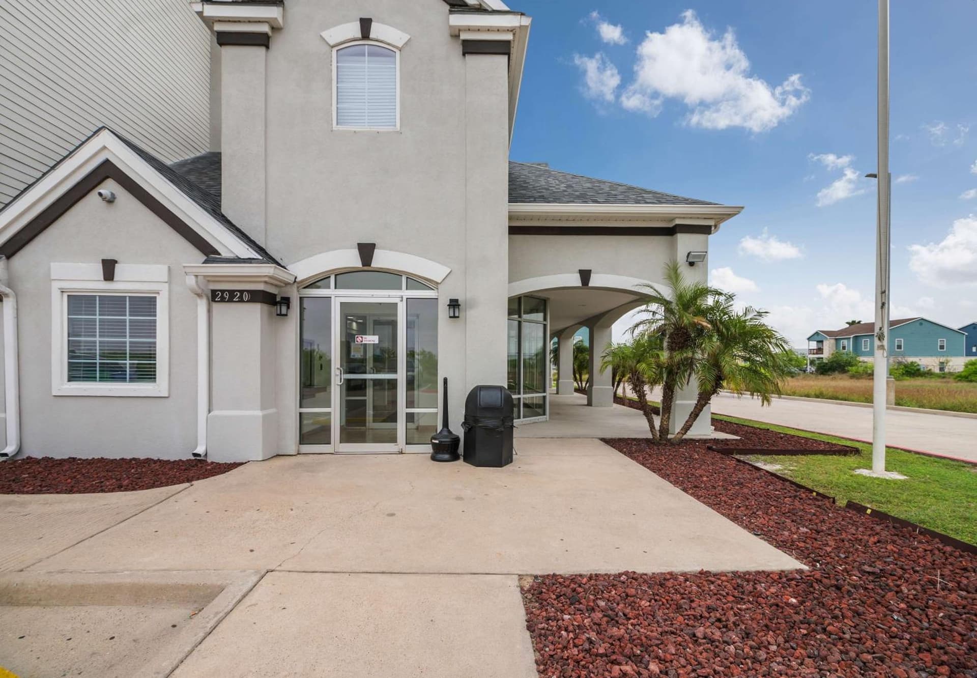 Studio 6-Ingleside, TX featured exterior or lobby in Ingleside, TX — similar hotel