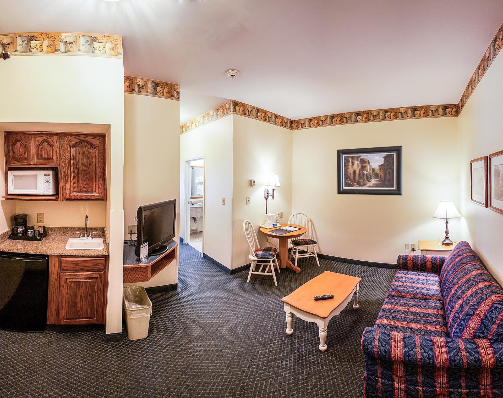 Blue Gate Garden Inn gallery photo in Shipshewana, IN — image 32