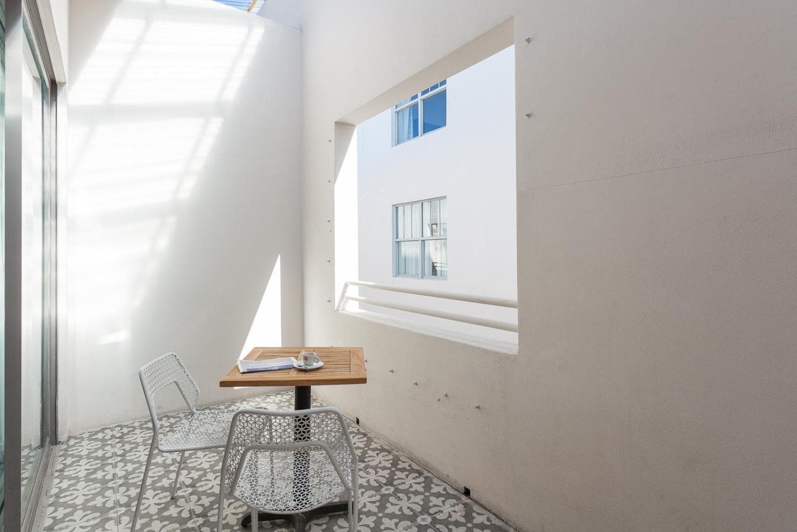 Clinton Hotel South Beach featured exterior or lobby in Miami Beach, FL — similar hotel