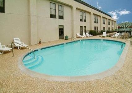 Baymont by Wyndham Fayetteville gallery photo in Fayetteville, AR — image 22