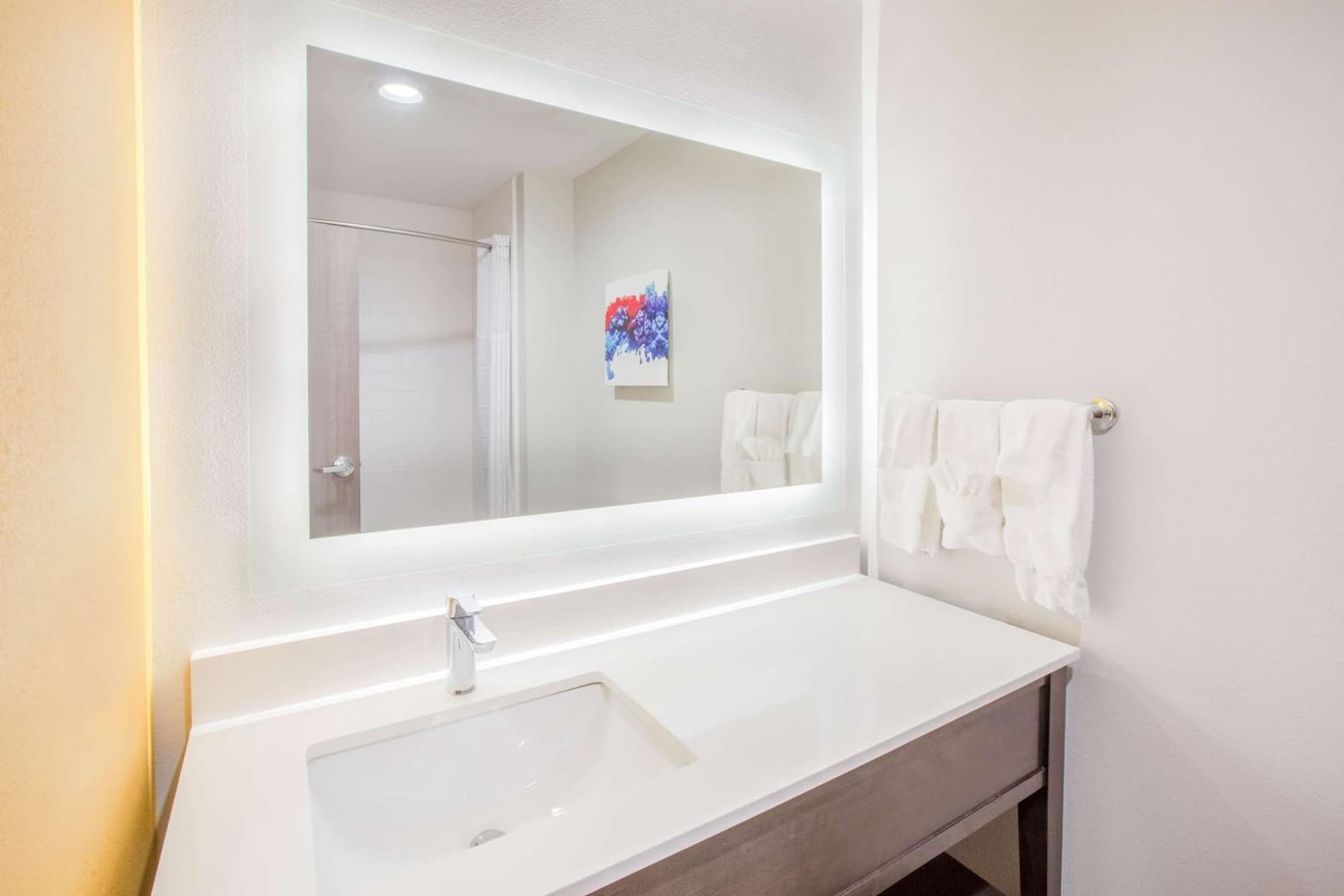La Quinta by Wyndham Dallas Duncanville gallery photo in Duncanville, TX — image 9