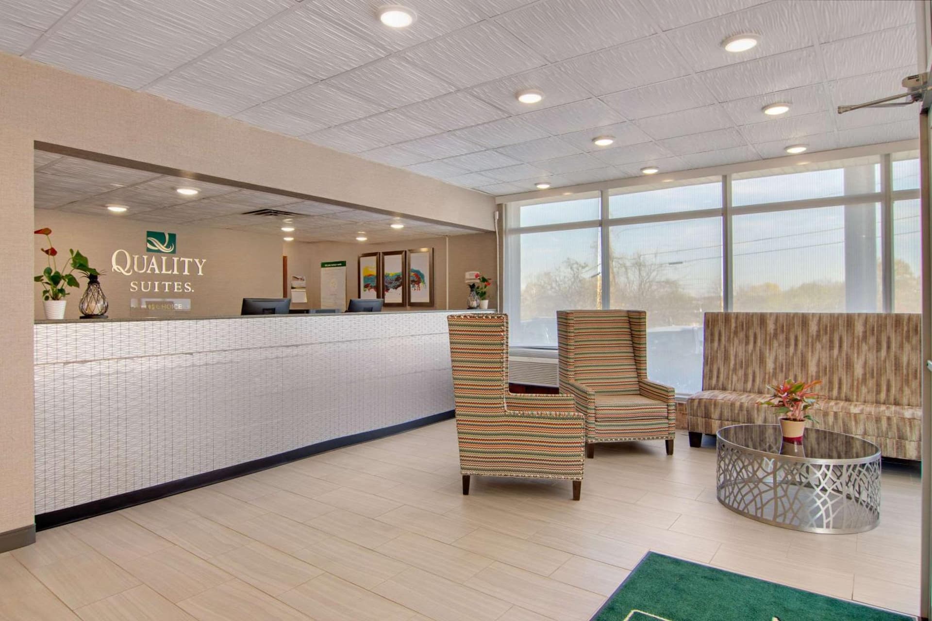 Quality Inn & Suites property views in Cartersville, GA — gallery photo 3