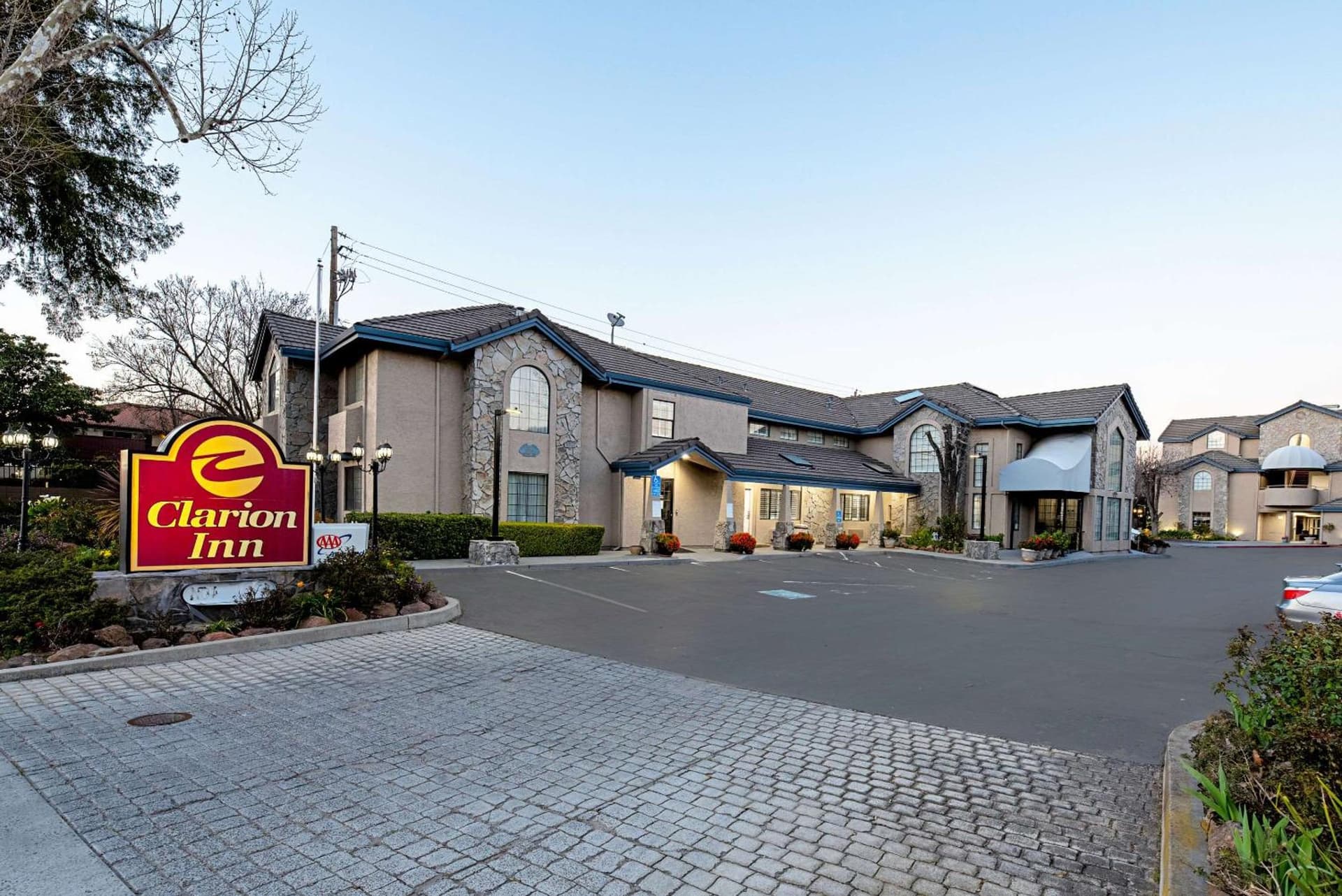 Clarion Inn Silicon Valley featured exterior or lobby in San Jose, CA — similar hotel