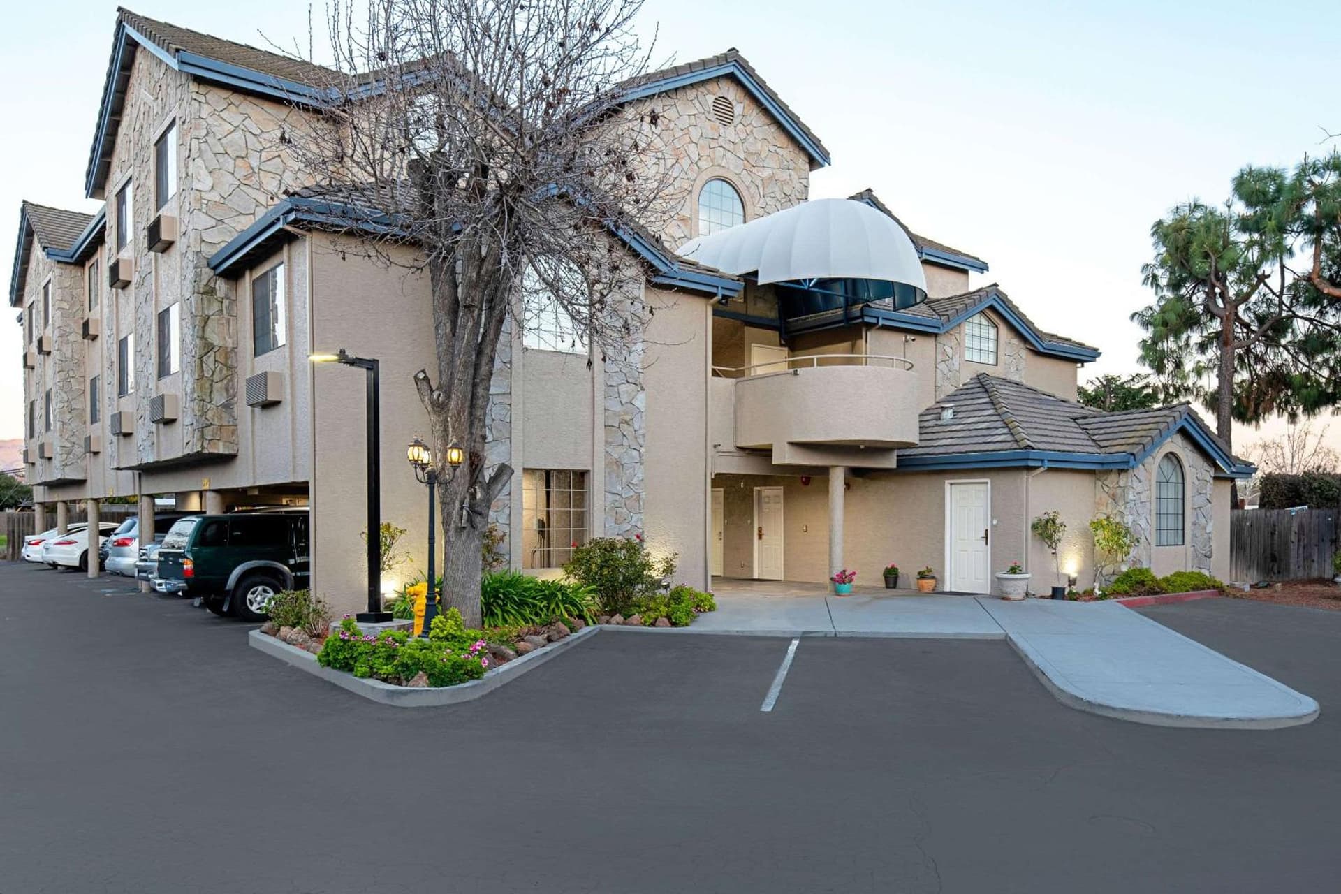 Clarion Inn Silicon Valley gallery photo in San Jose, CA — image 39