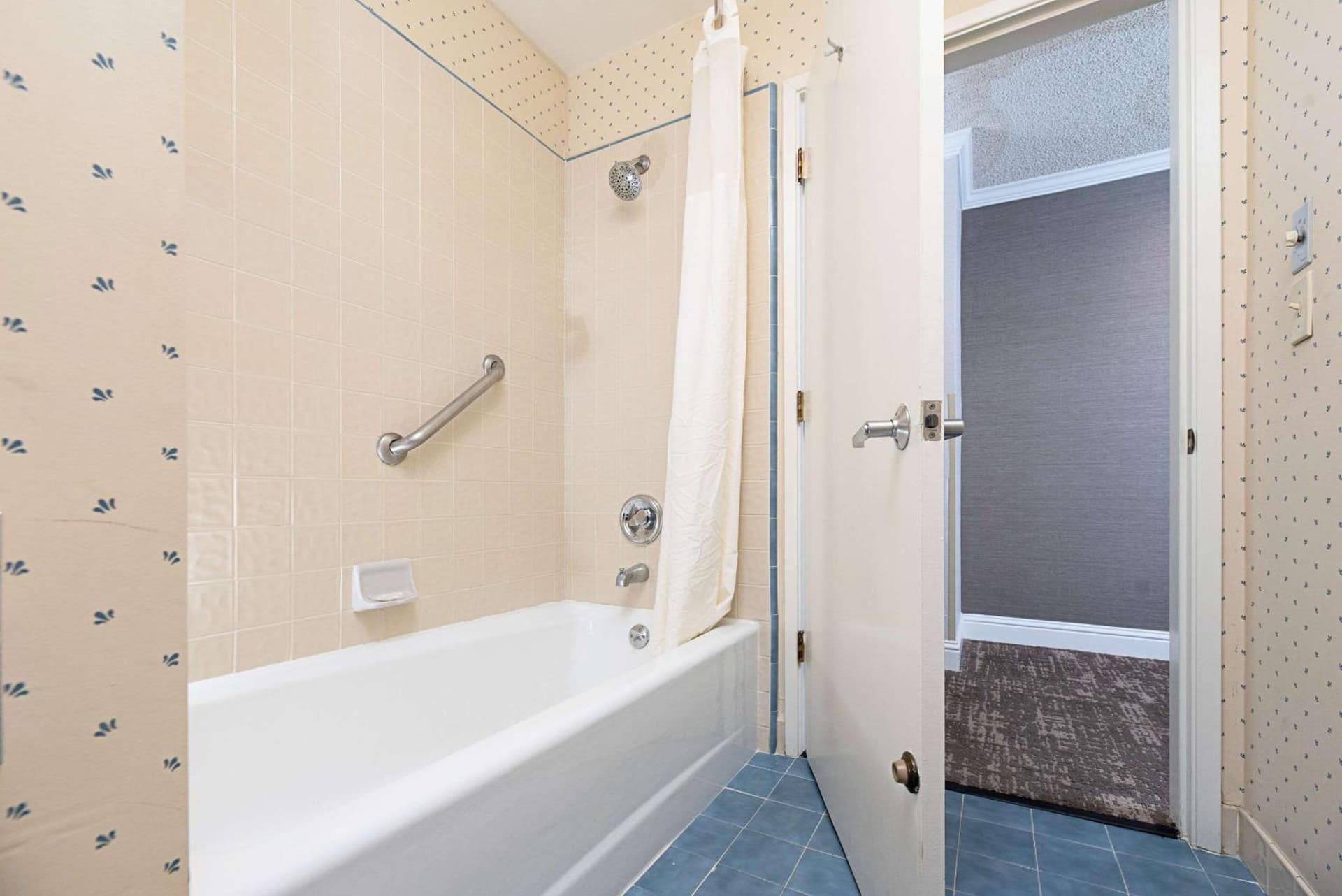 Clarion Inn Silicon Valley gallery photo in San Jose, CA — image 31