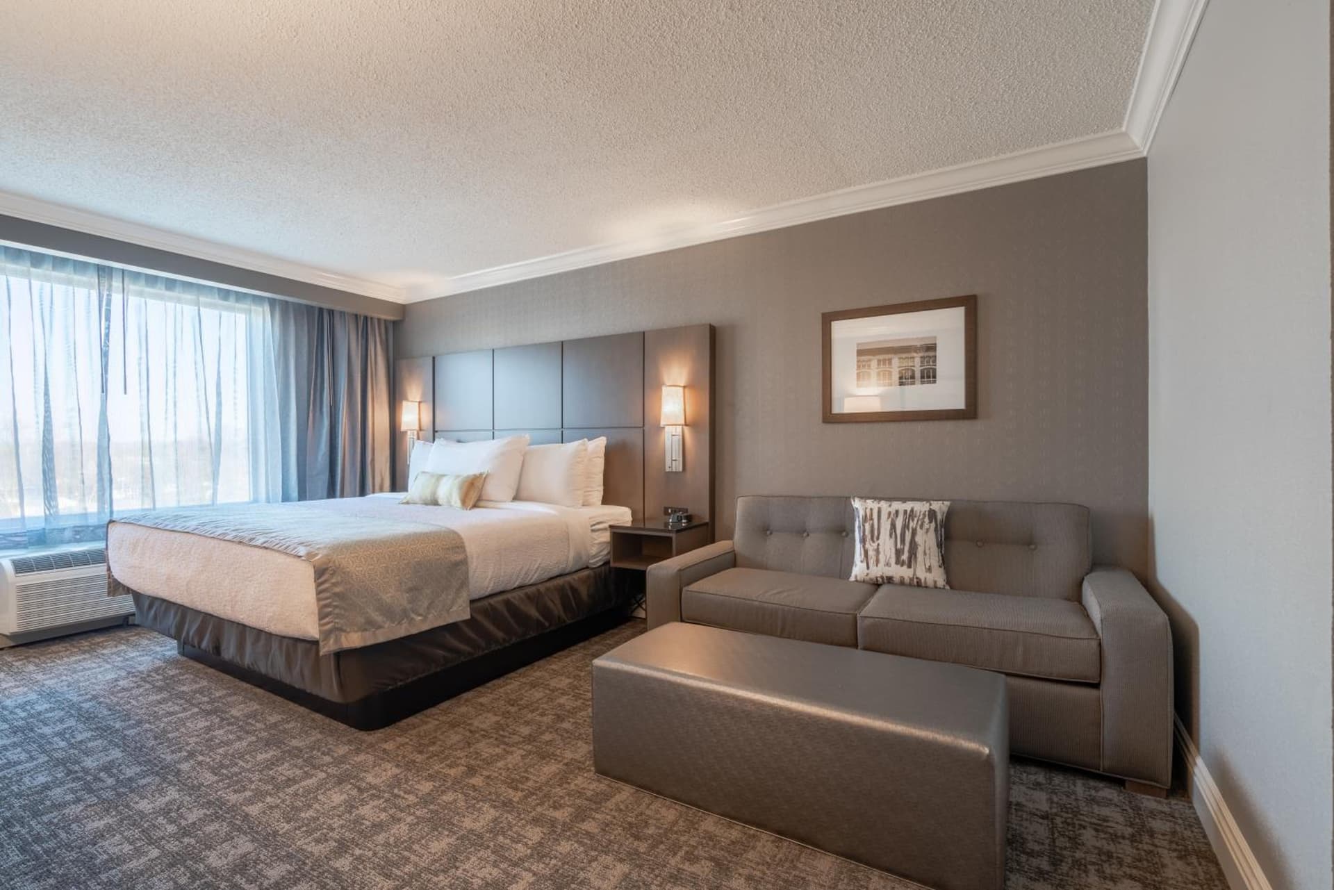 Cottonwood Airport & Expo Hotel Louisville gallery photo in Louisville, KY — image 30