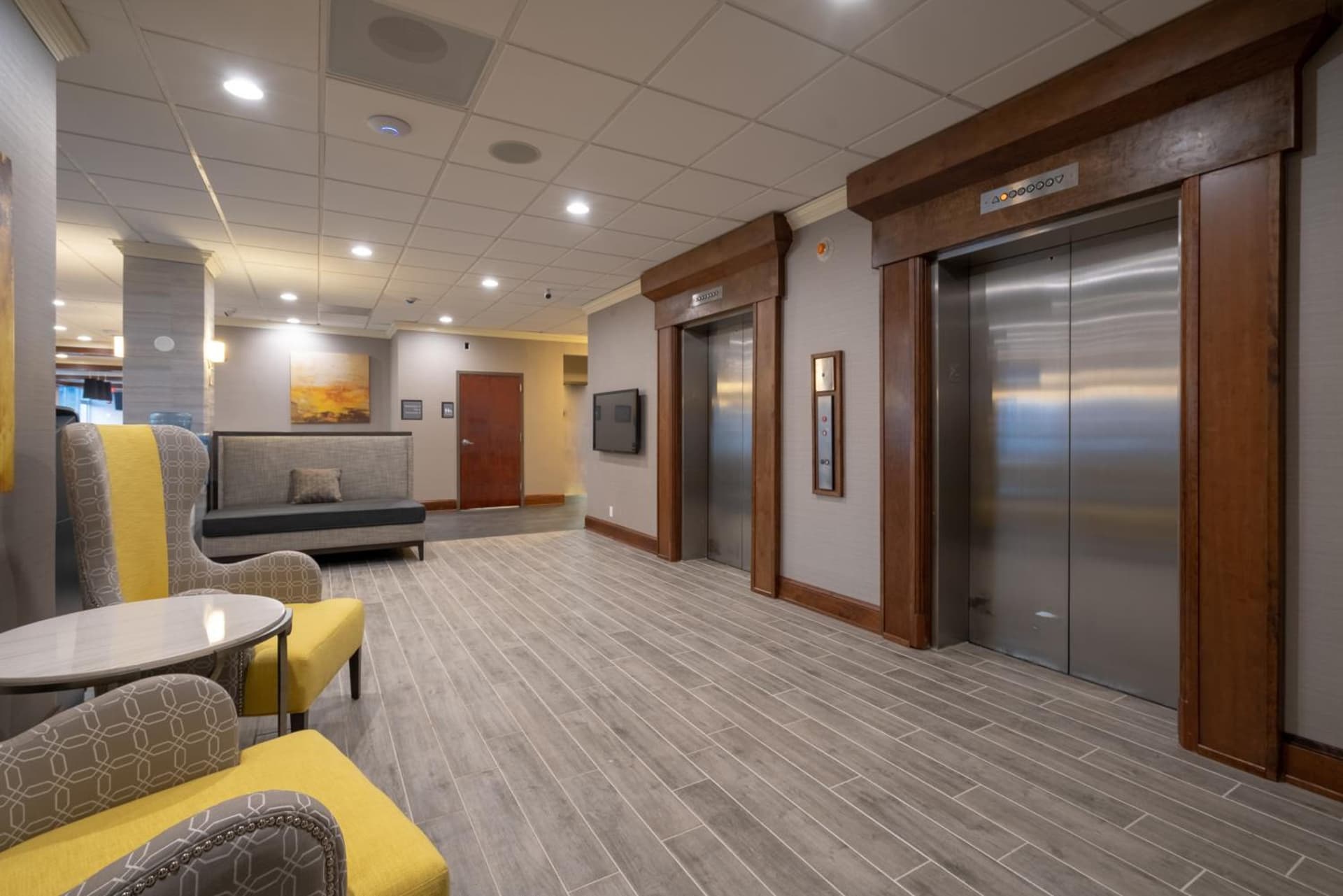 Cottonwood Airport & Expo Hotel Louisville gallery photo in Louisville, KY — image 47
