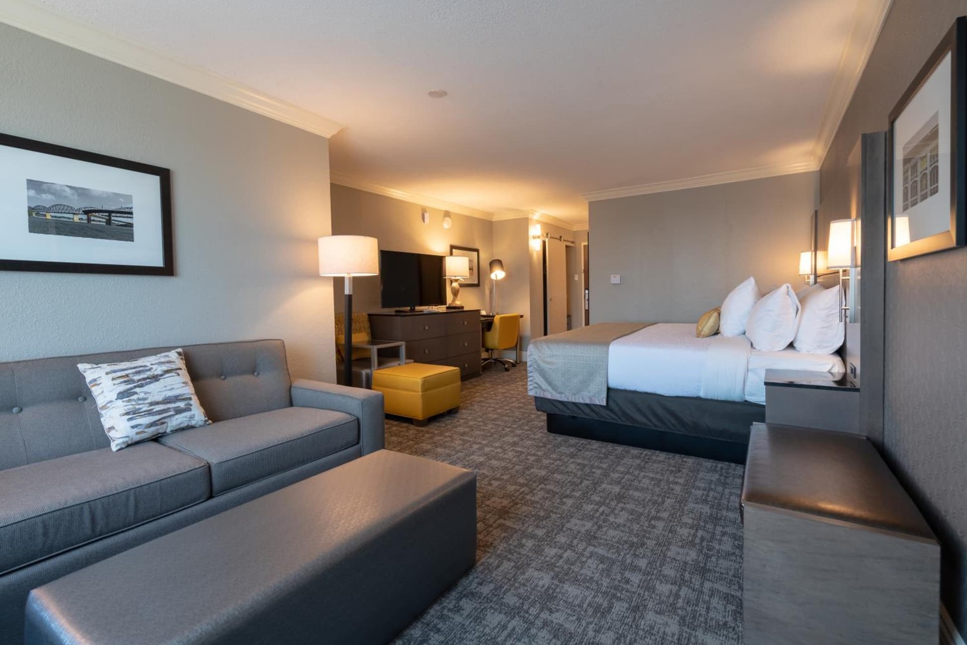 Cottonwood Airport & Expo Hotel Louisville gallery photo in Louisville, KY — image 20