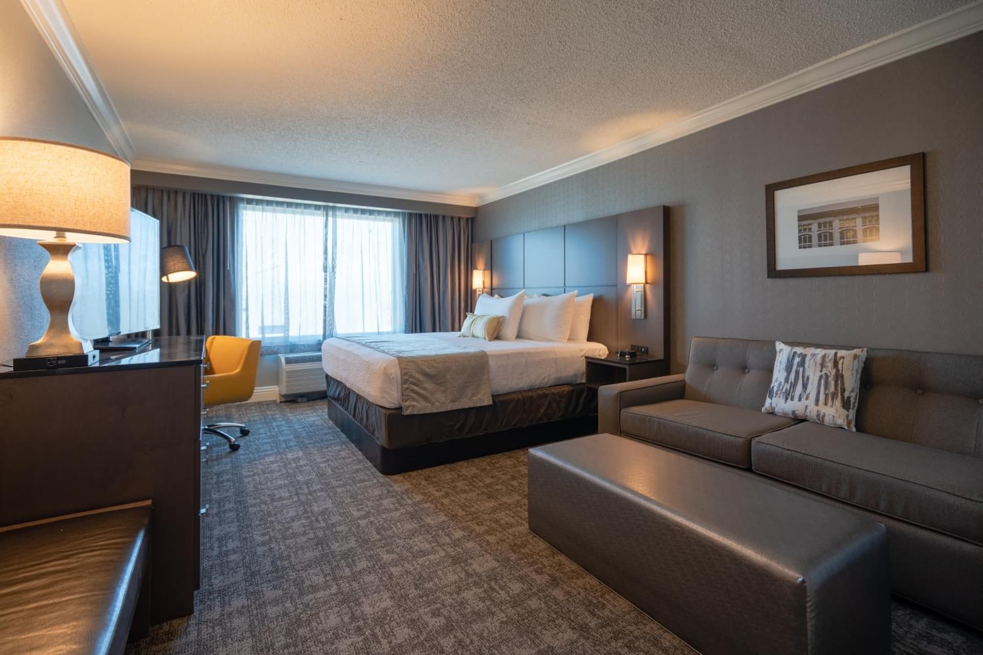Cottonwood Airport & Expo Hotel Louisville gallery photo in Louisville, KY — image 34