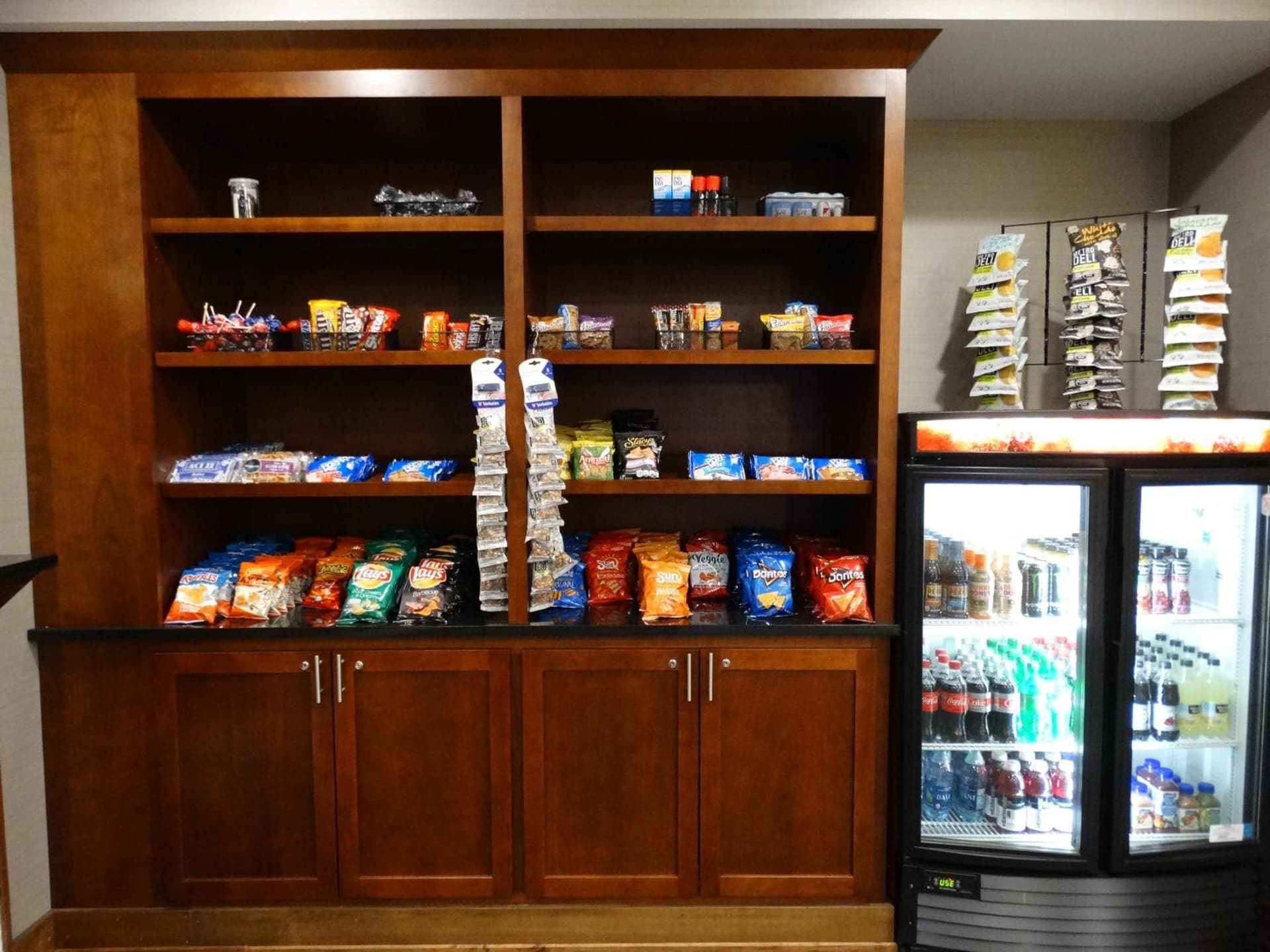 Cottonwood Airport & Expo Hotel Louisville gallery photo in Louisville, KY — image 13
