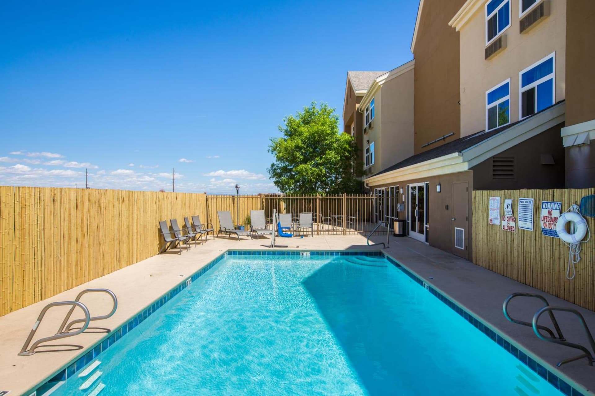 Baymont by Wyndham Albuquerque Airport gallery photo in Albuquerque, NM — image 36