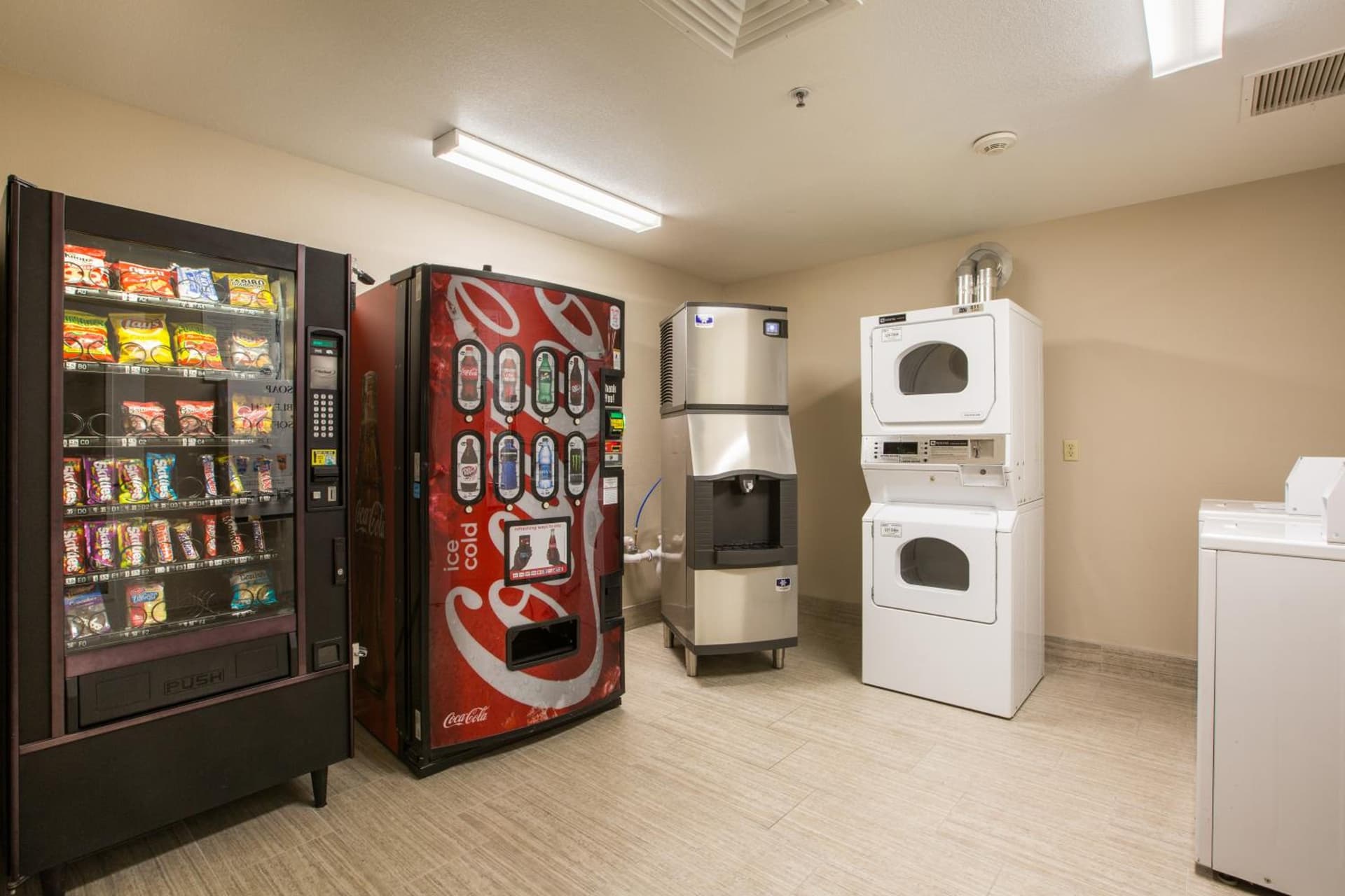Baymont by Wyndham Albuquerque Airport gallery photo in Albuquerque, NM — image 15