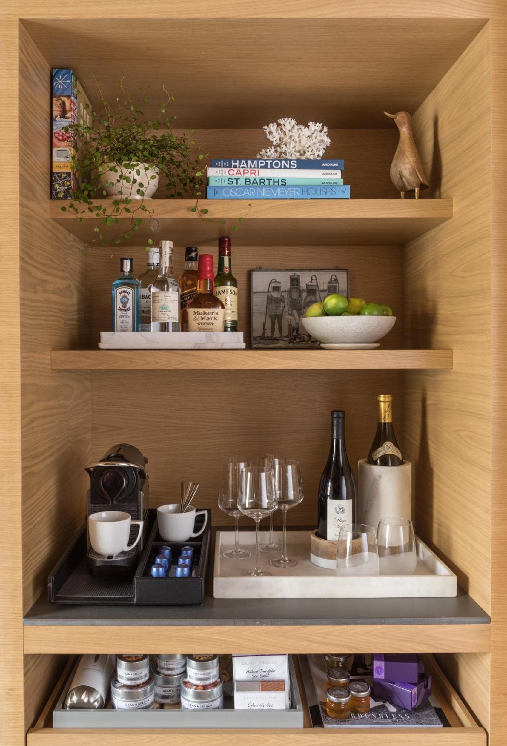 Malibu Beach Inn interior in Malibu, CA — gallery photo 2