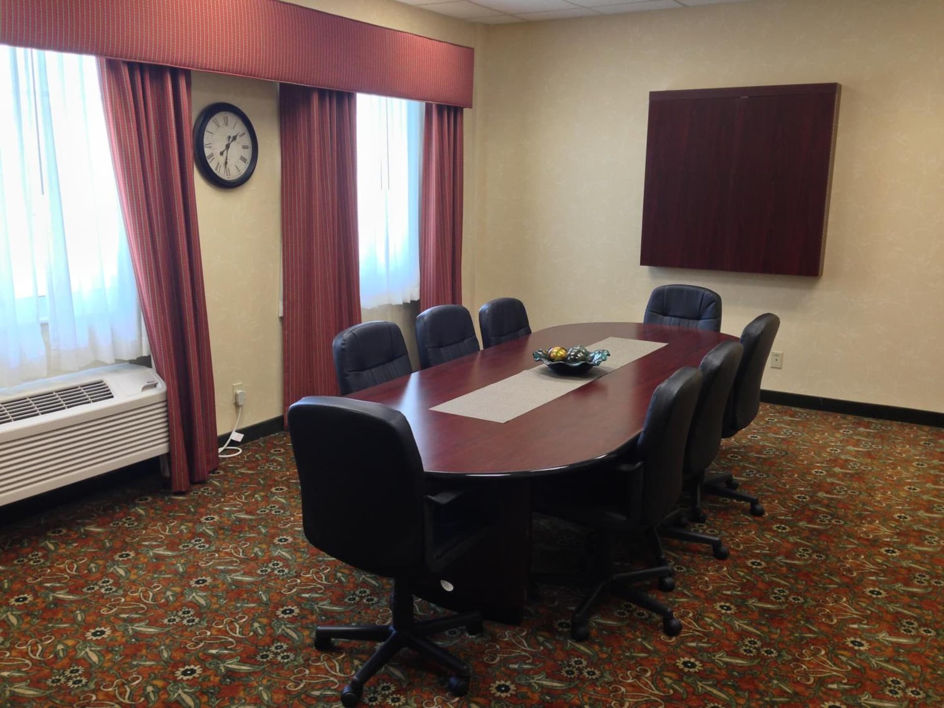 Country Inn & Suites by Radisson, Oklahoma City at Northwest Expressway, OK gallery photo in Oklahoma City, OK — image 34