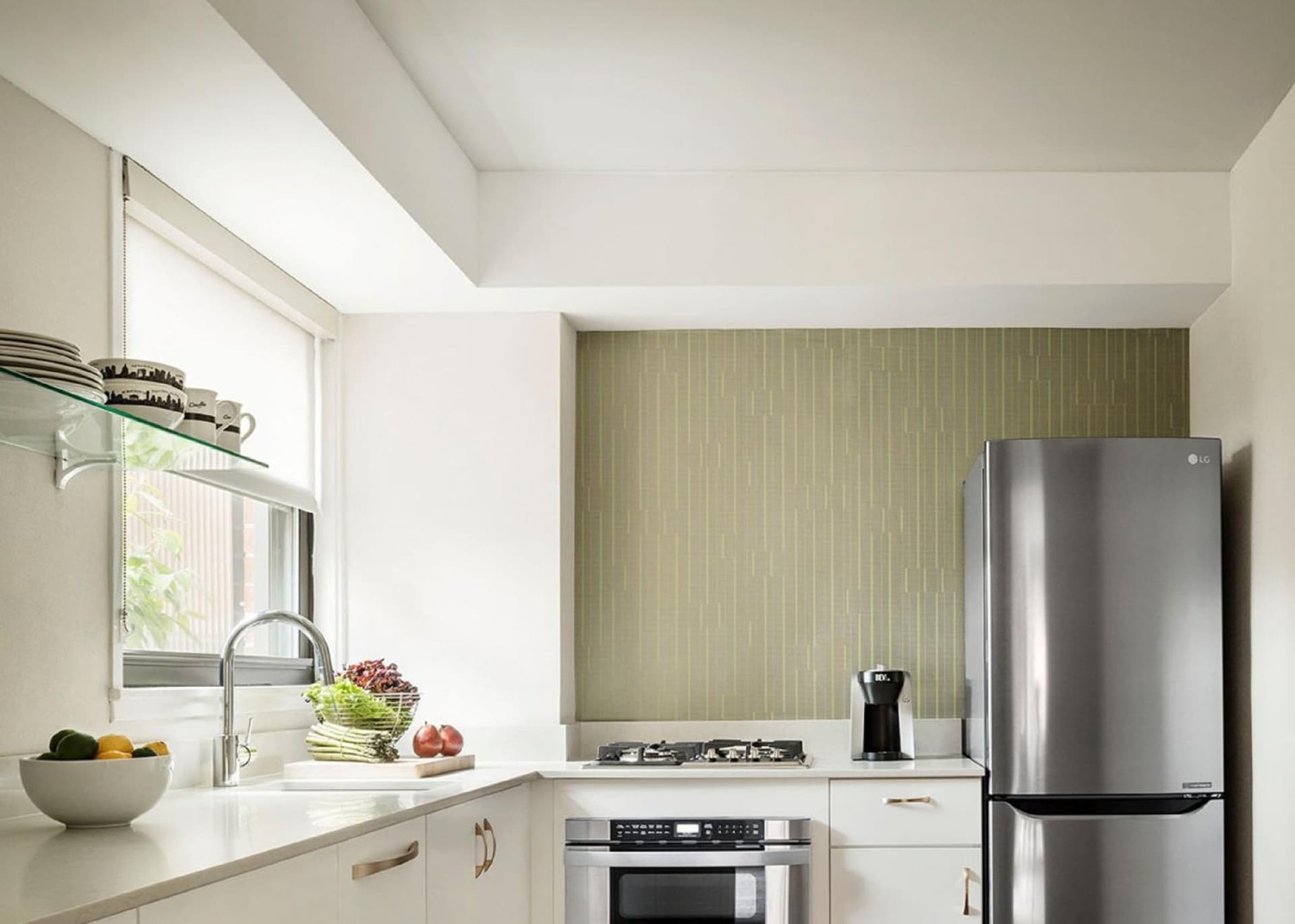 The Gardens Sonesta ES Suites New York gallery photo in New York, NY — image 14