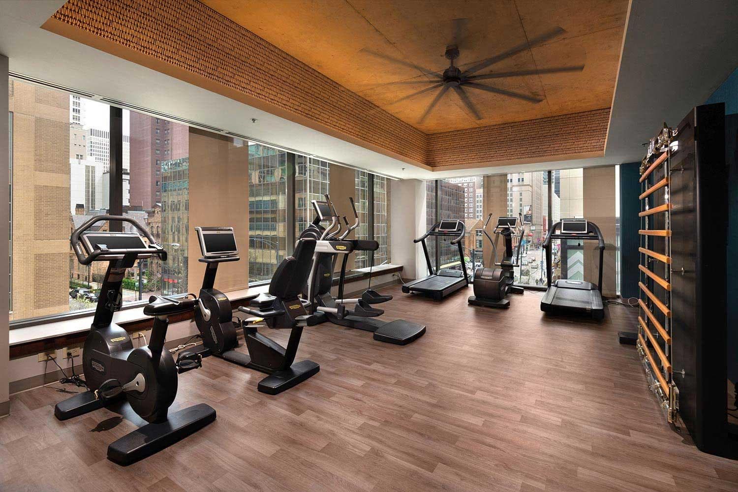 Eurostars Magnificent Mile property views in Chicago, IL — gallery photo 3