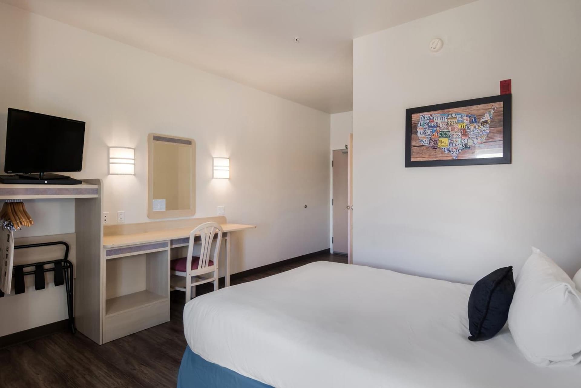 Red Lion Inn & Suites Butte property views in Butte, MT — gallery photo 3