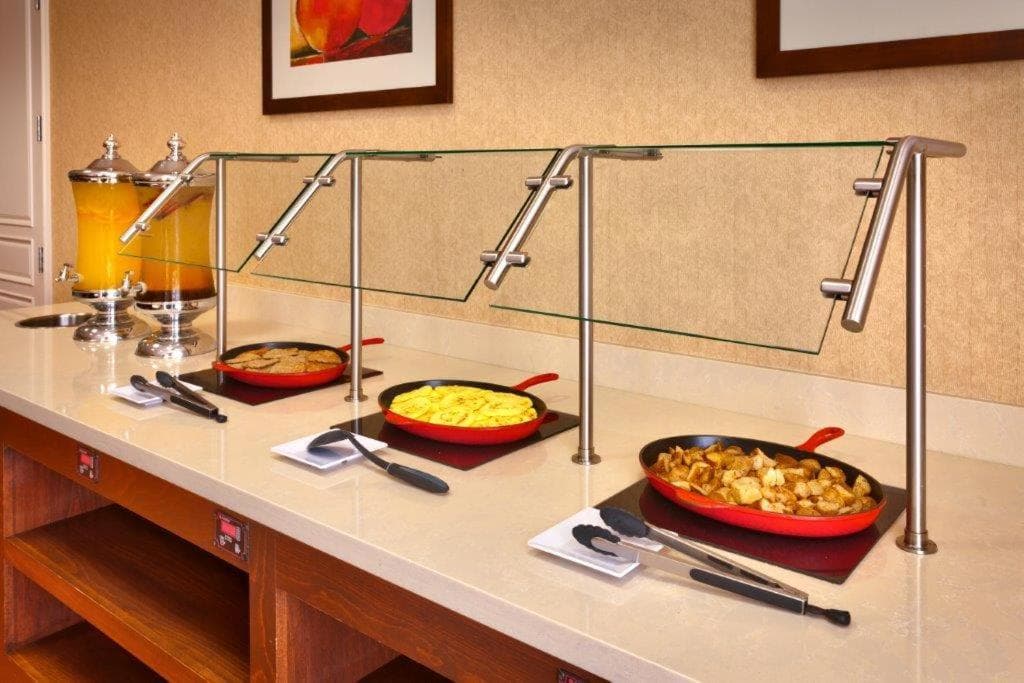 Cortona Inn and Suites Anaheim Resort gallery photo in Anaheim, CA — image 29