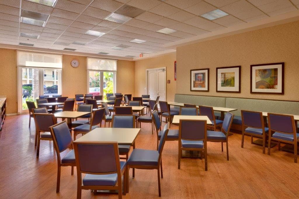 Cortona Inn and Suites Anaheim Resort gallery photo in Anaheim, CA — image 16