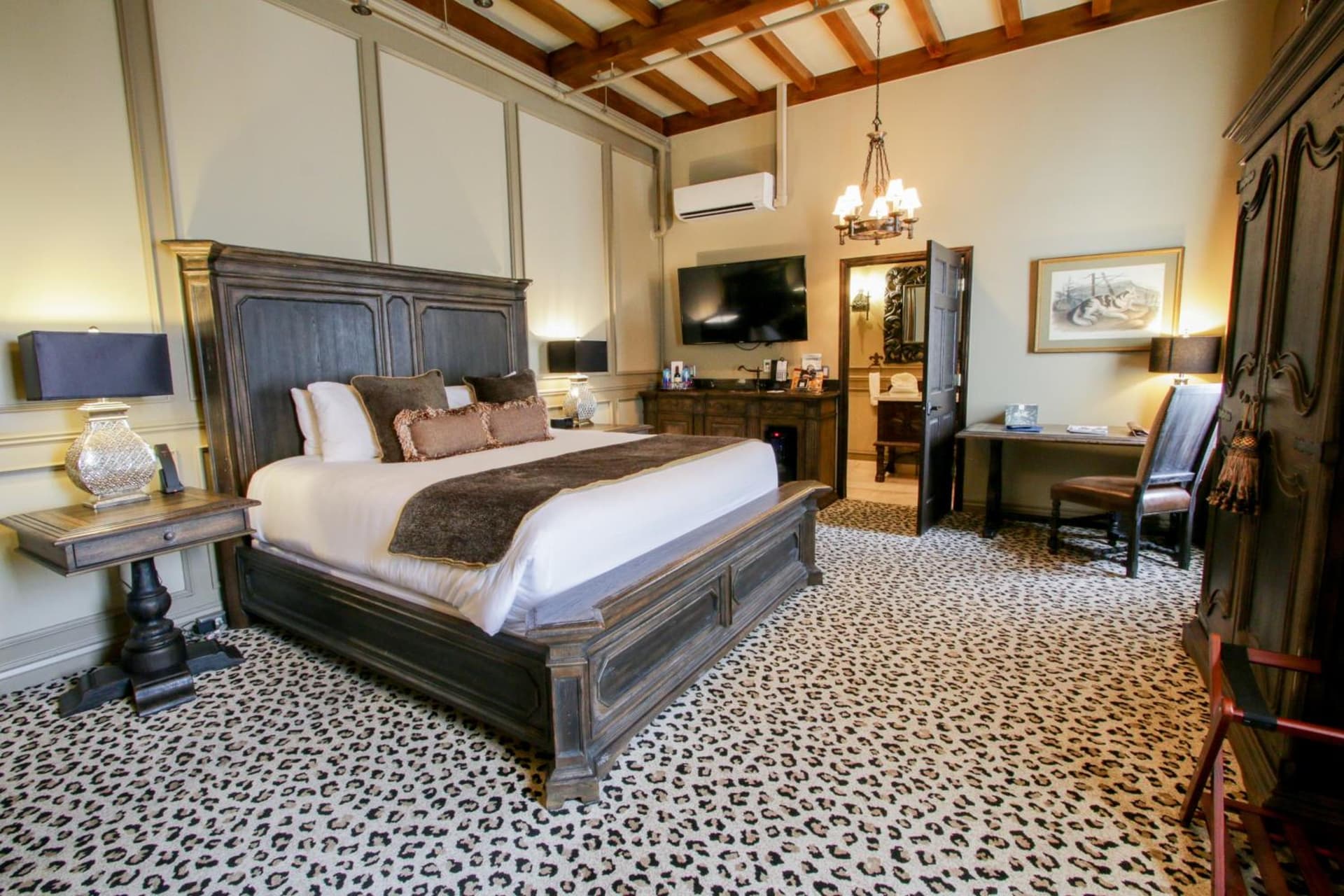 The Detroit Club property views in Detroit, MI — gallery photo 3