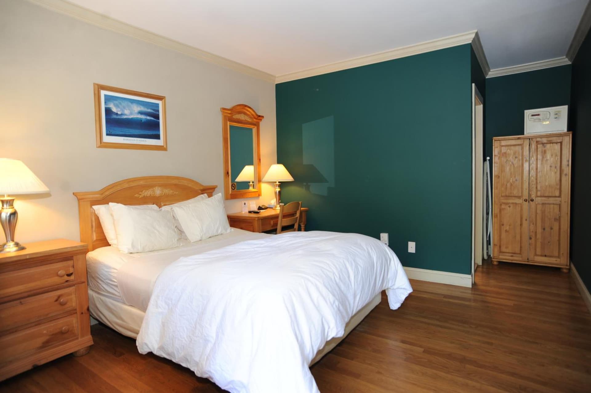 Southampton Long Island Hotel interior in Southampton, NY — gallery photo 2
