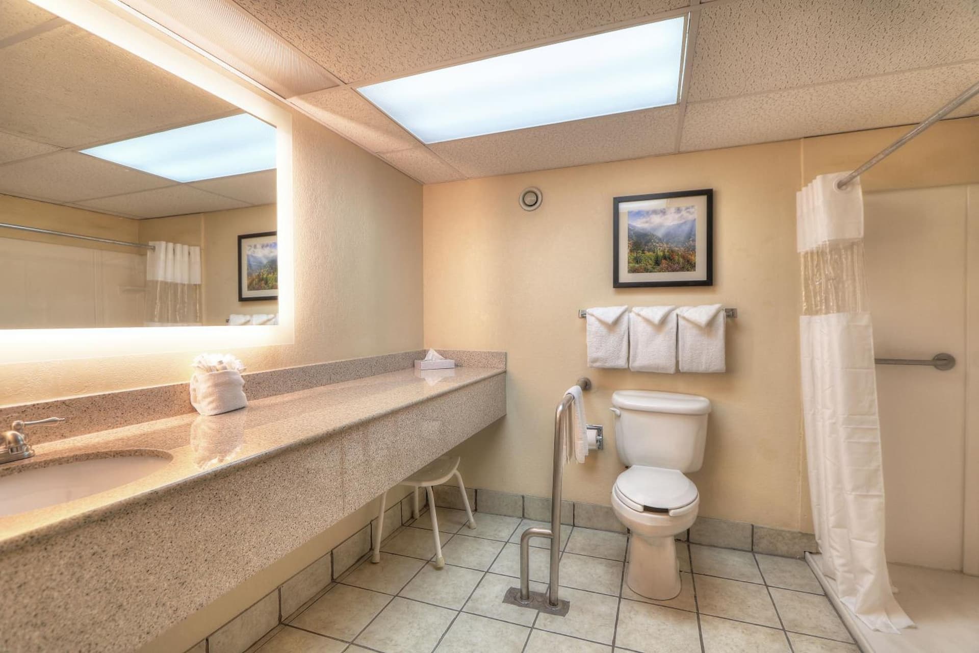 Edgewater Hotel and Conference Center interior in Gatlinburg, TN — gallery photo 2