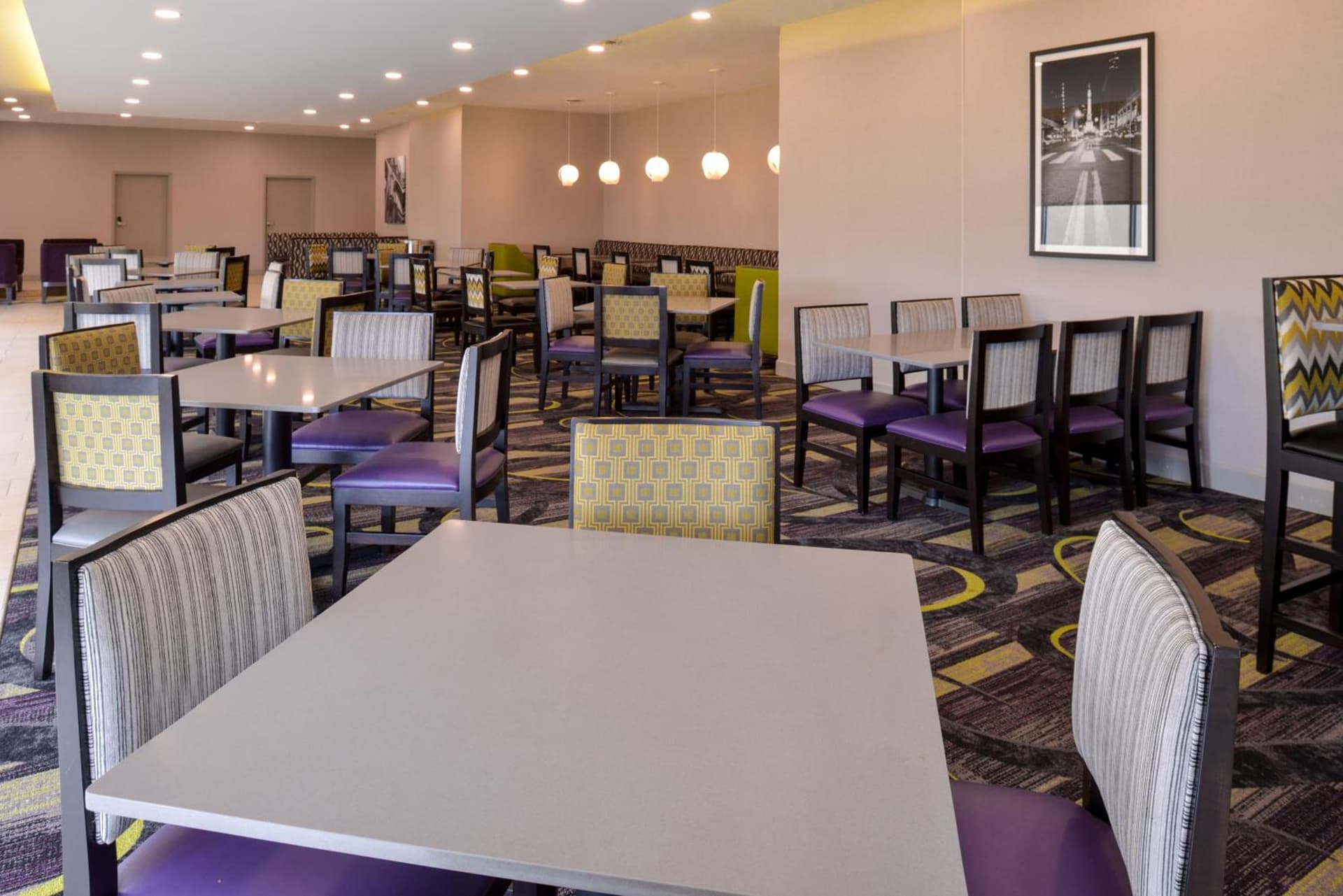 La Quinta by Wyndham Indianapolis South gallery photo in Indianapolis, IN — image 27