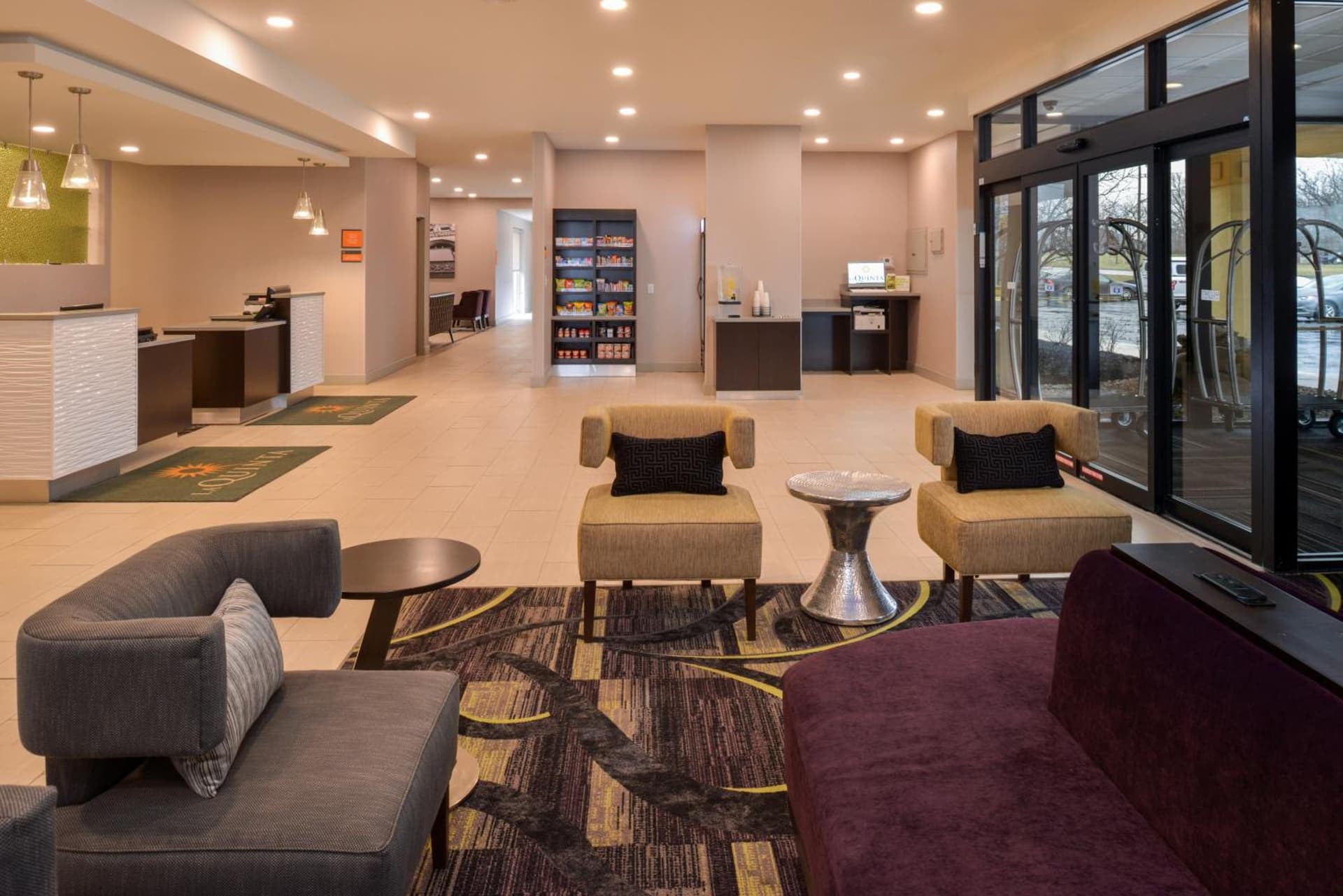 La Quinta by Wyndham Indianapolis South gallery photo in Indianapolis, IN — image 68