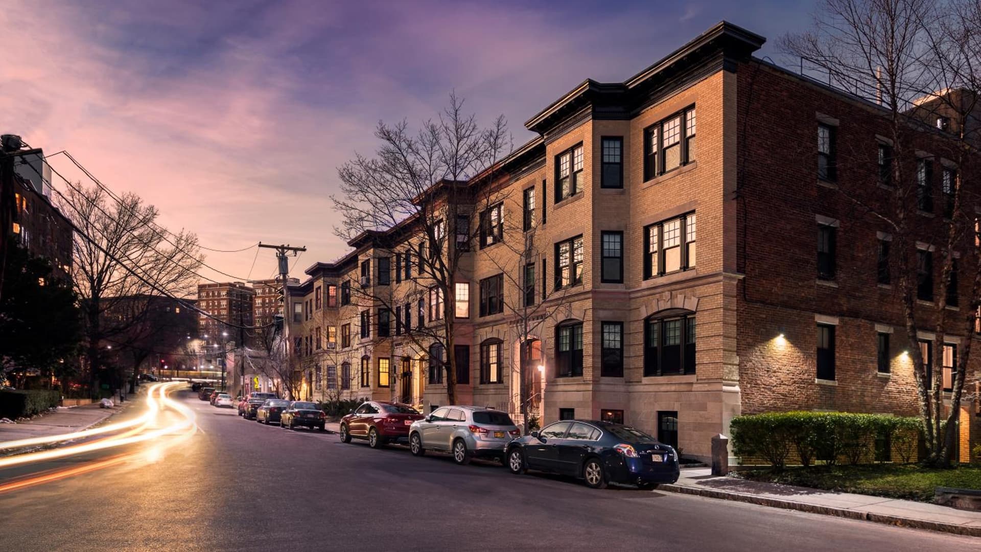 A Stylish Stay w/ a Queen Bed, Heated Floors.. #33 featured exterior or lobby in Brookline — similar hotel