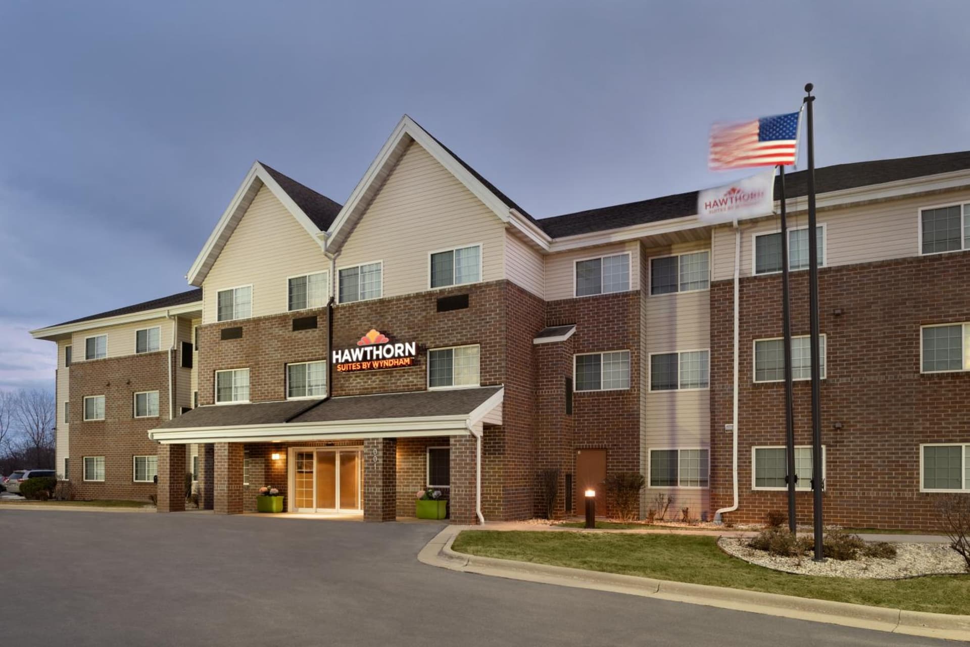 Hawthorn Extended Stay by Wyndham Milwaukee Airport gallery photo in Milwaukee, WI — image 35
