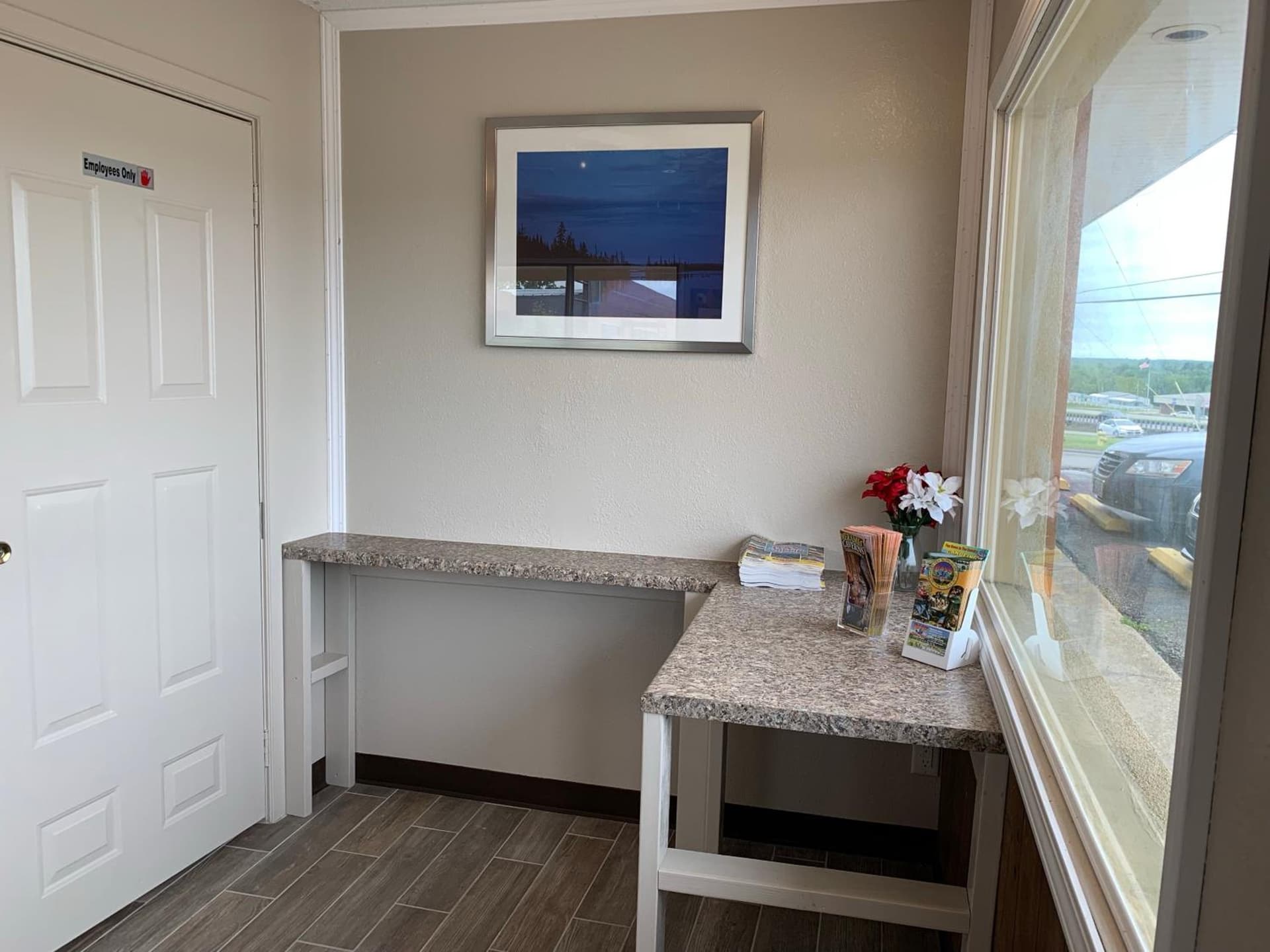 Regency Inn property views in Rolla, MO — gallery photo 3
