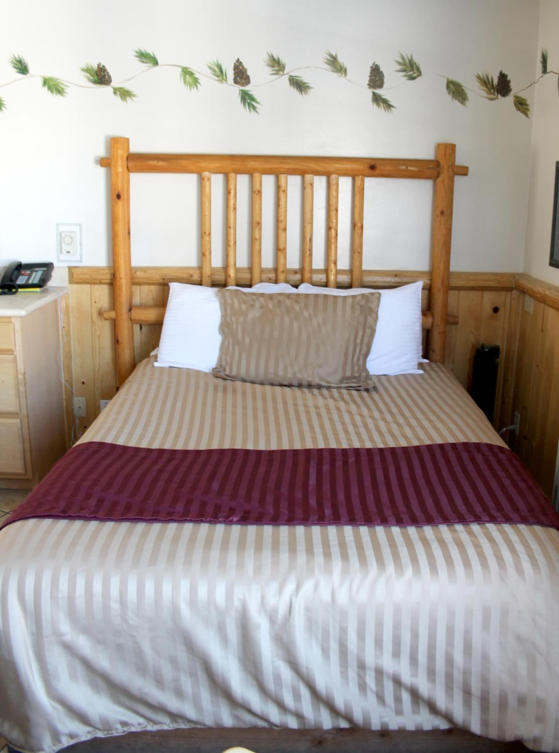 Fireside Lodge interior in Big Bear Lake, CA — gallery photo 2