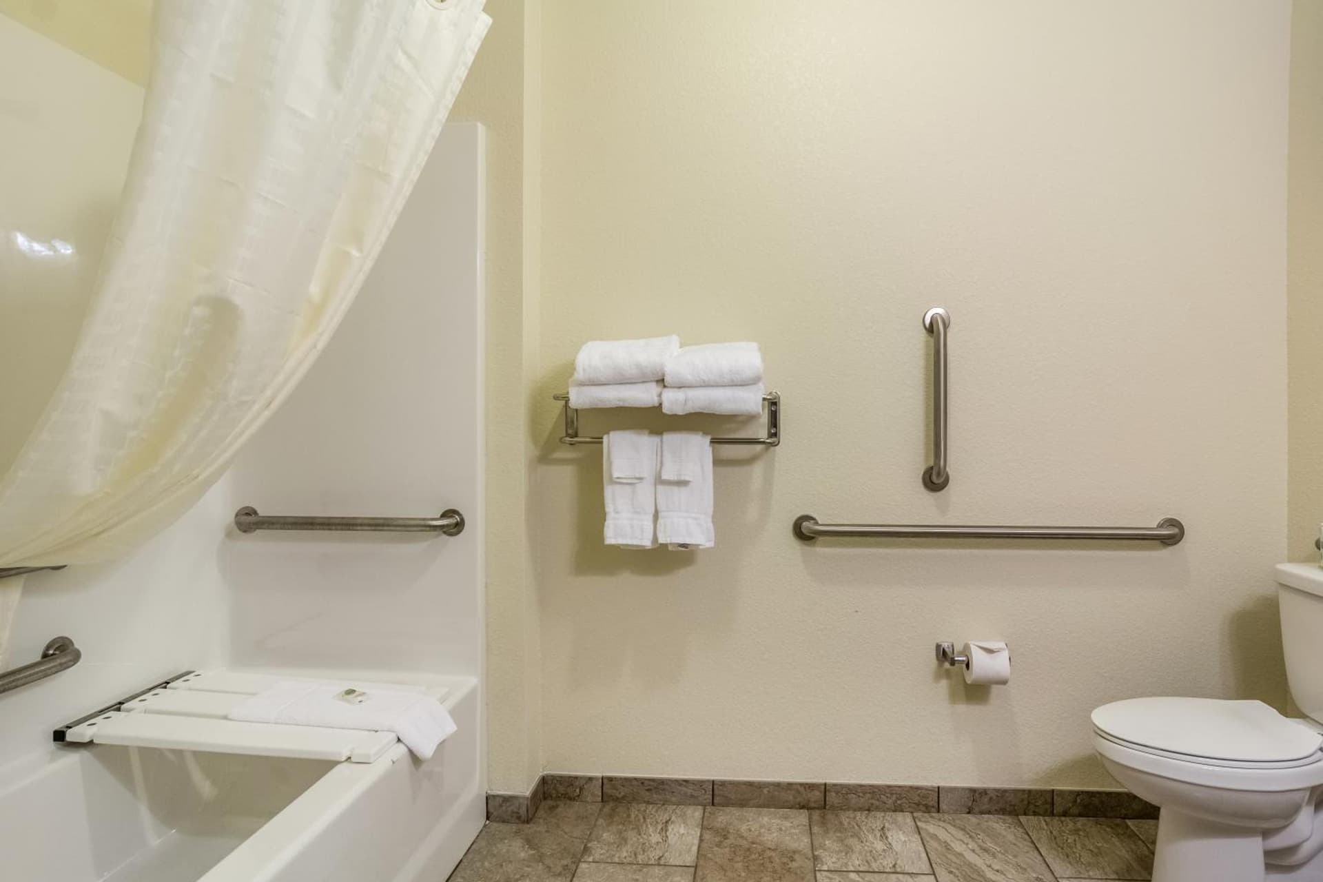 Cobblestone Hotel & Suites - Chippewa Falls gallery photo in Chippewa Falls, WI — image 49