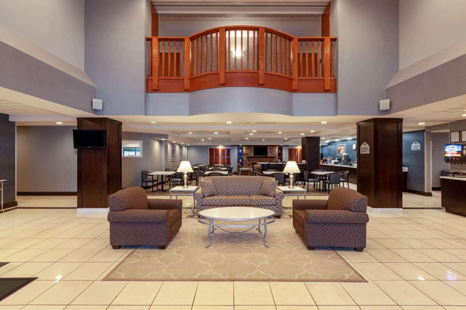 Wingate by Wyndham Erie property views in Erie, PA — gallery photo 3