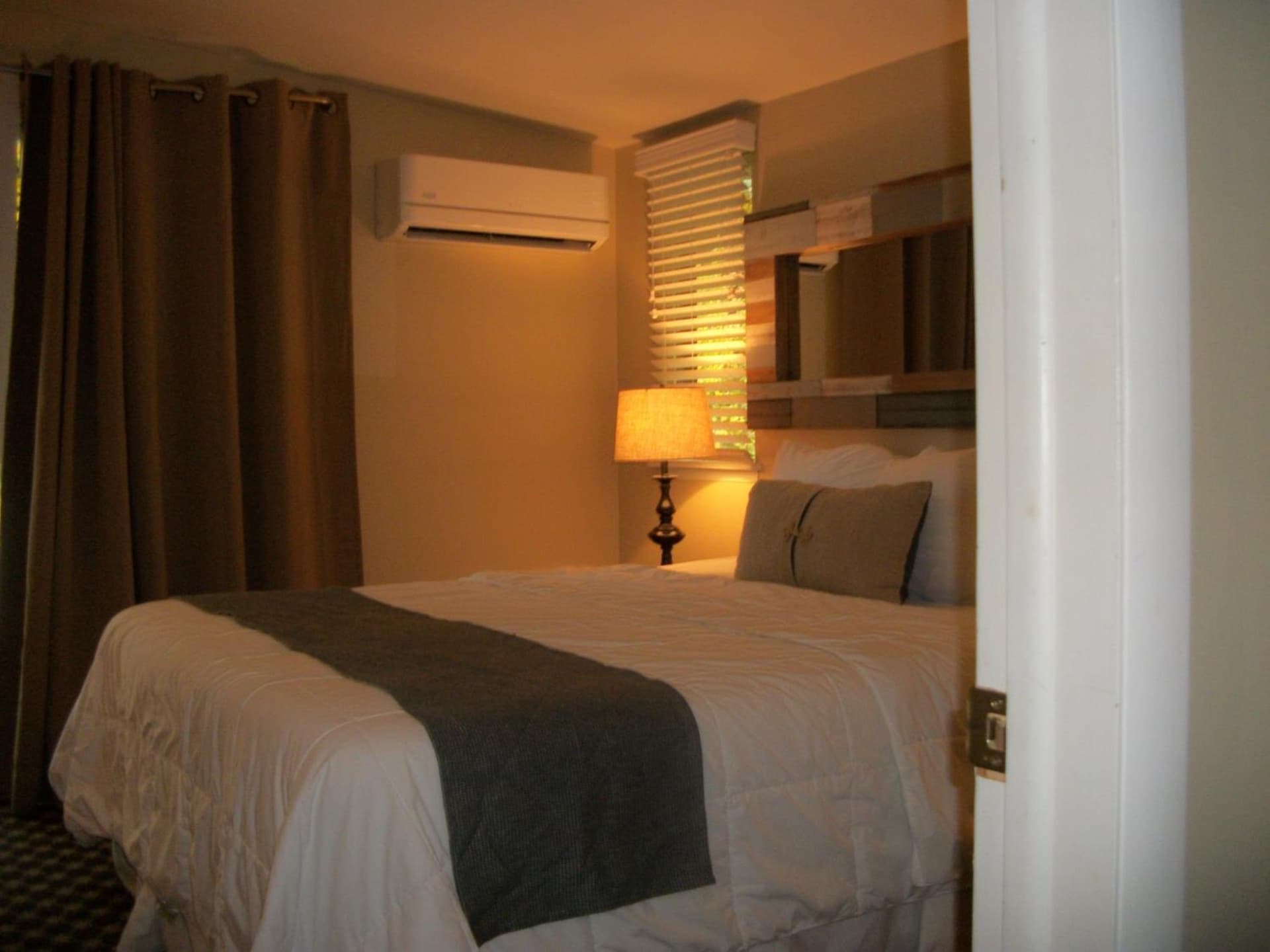 Michillinda Lodge Resort gallery photo in Whitehall, MI — image 21