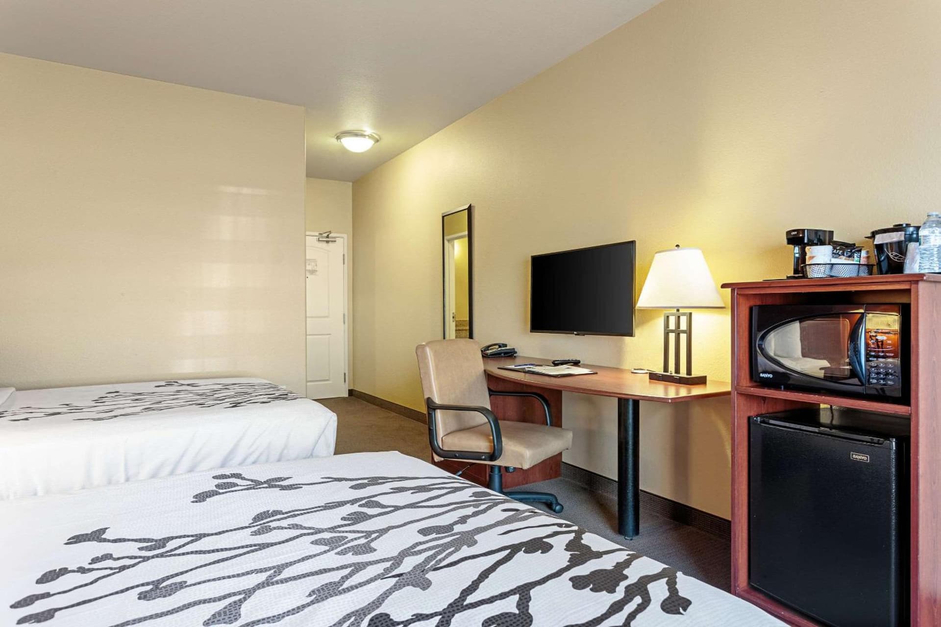 Sleep Inn & Suites Tyler South gallery photo in Tyler, TX — image 31