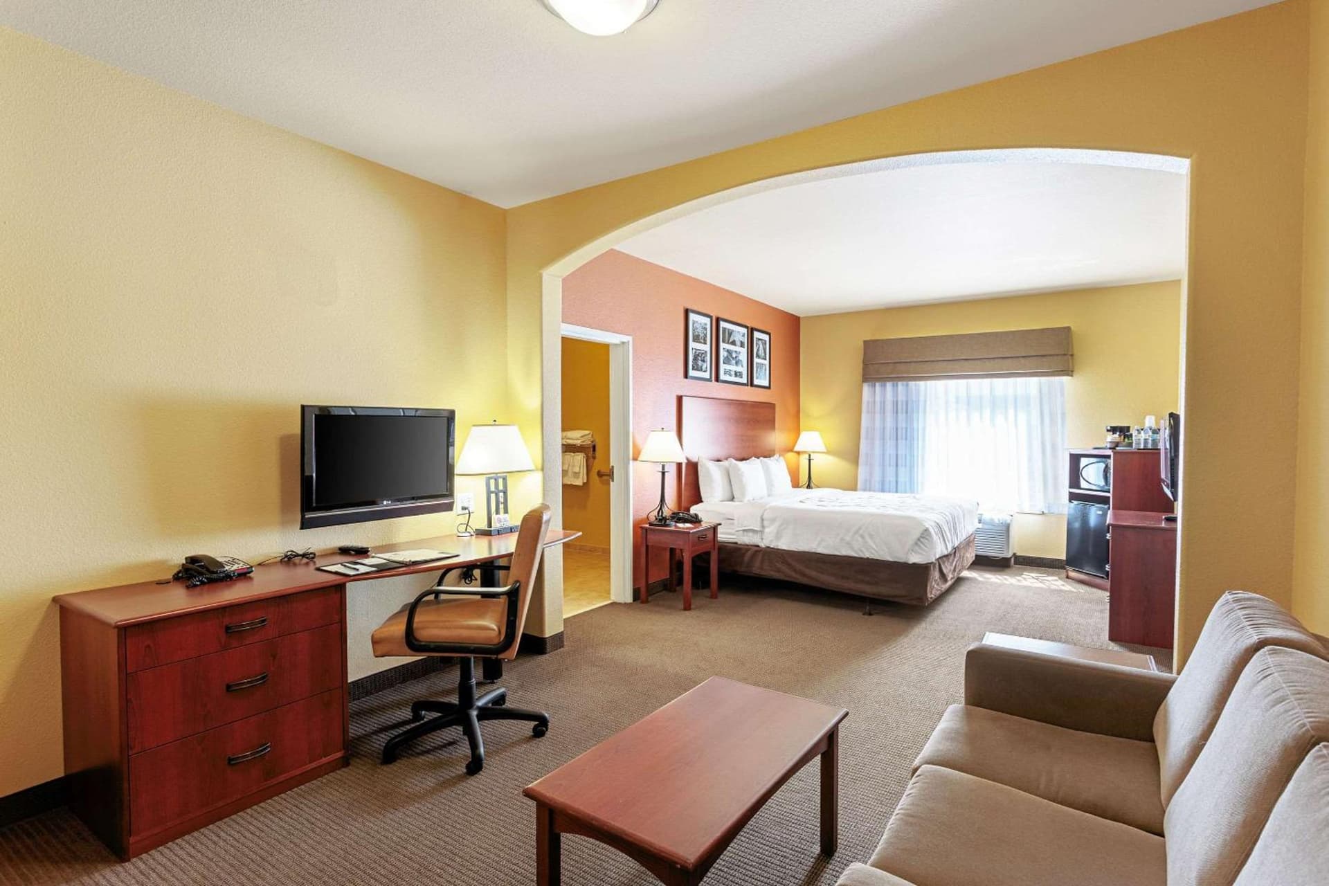 Sleep Inn & Suites Tyler South gallery photo in Tyler, TX — image 20