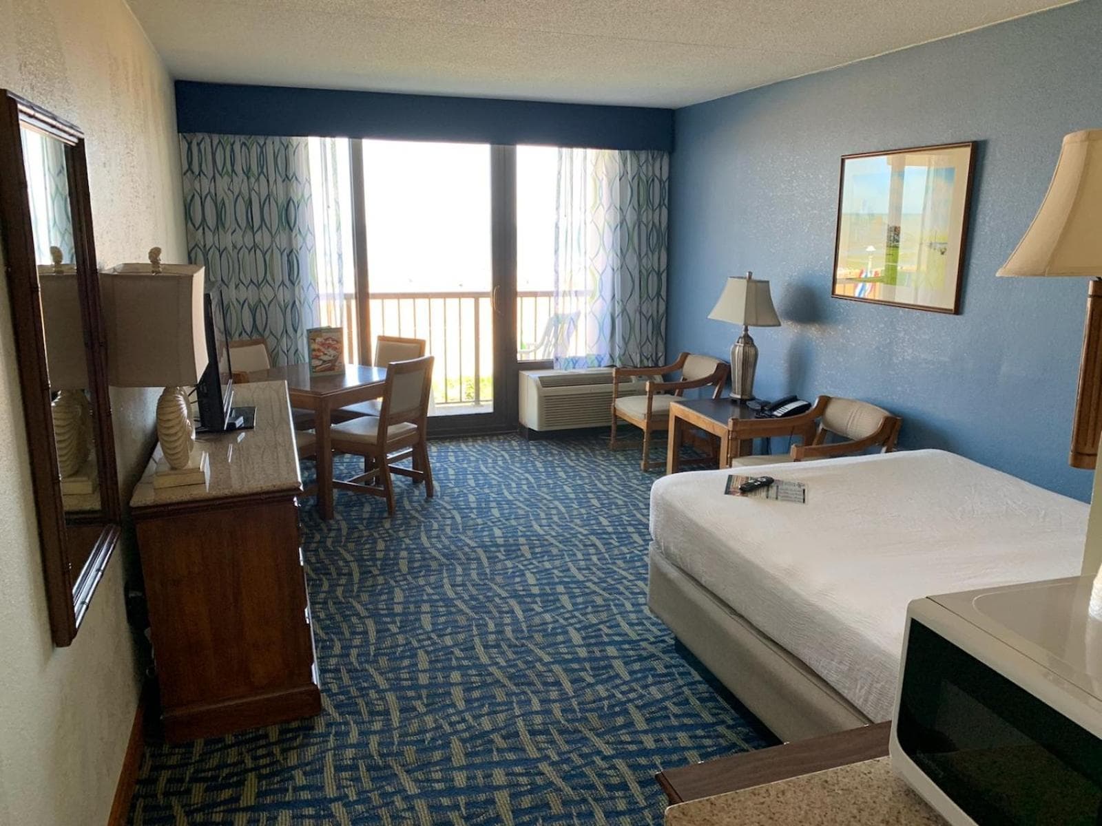 Capes Hotel gallery photo in Virginia Beach, VA — image 25