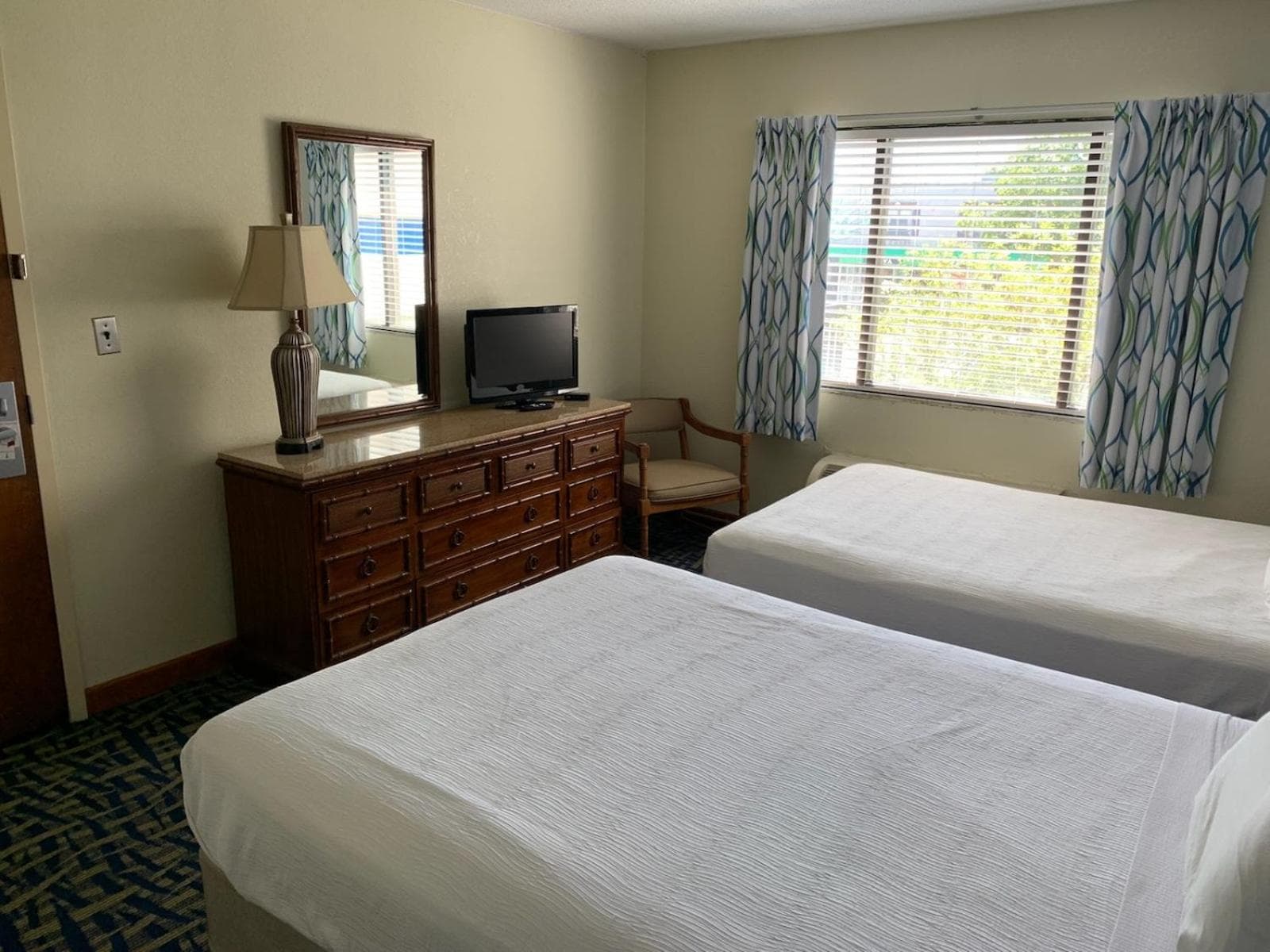 Capes Hotel gallery photo in Virginia Beach, VA — image 51